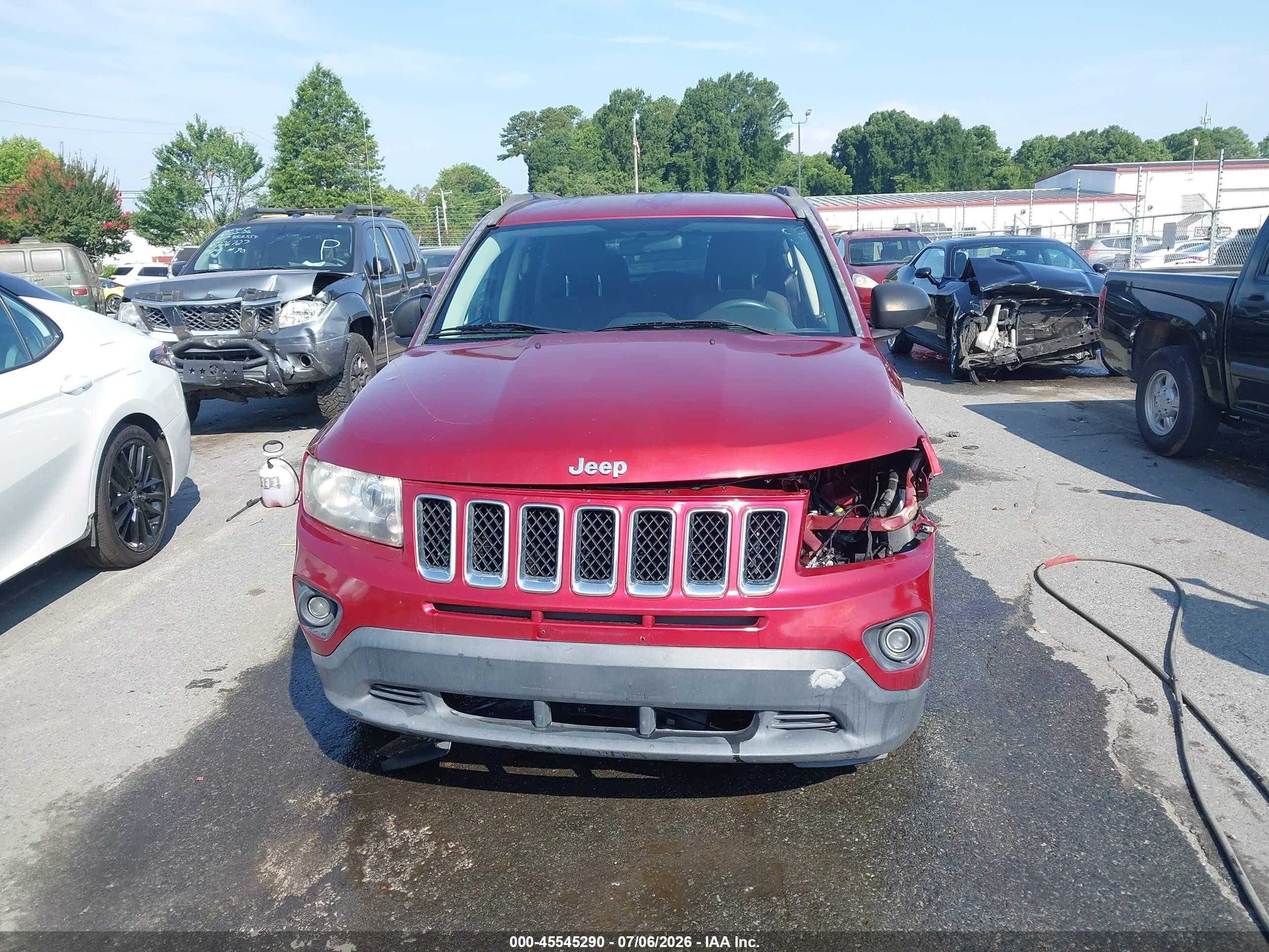 2015 Jeep Compass Sport Красный vin: 1C4NJCBA0FD170659