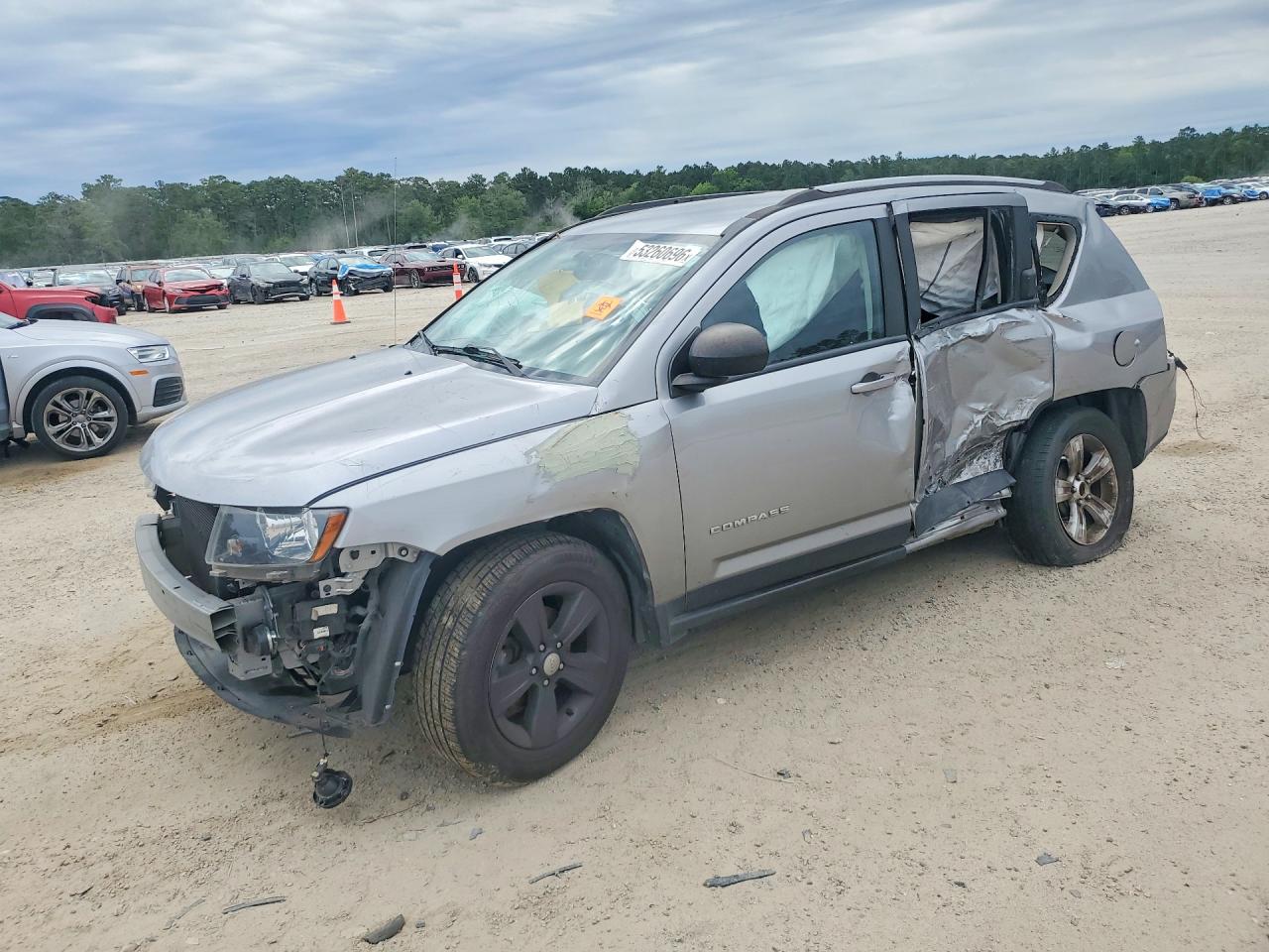 2016 Jeep Compass Sport Silver vin: 1C4NJCBA0GD743545