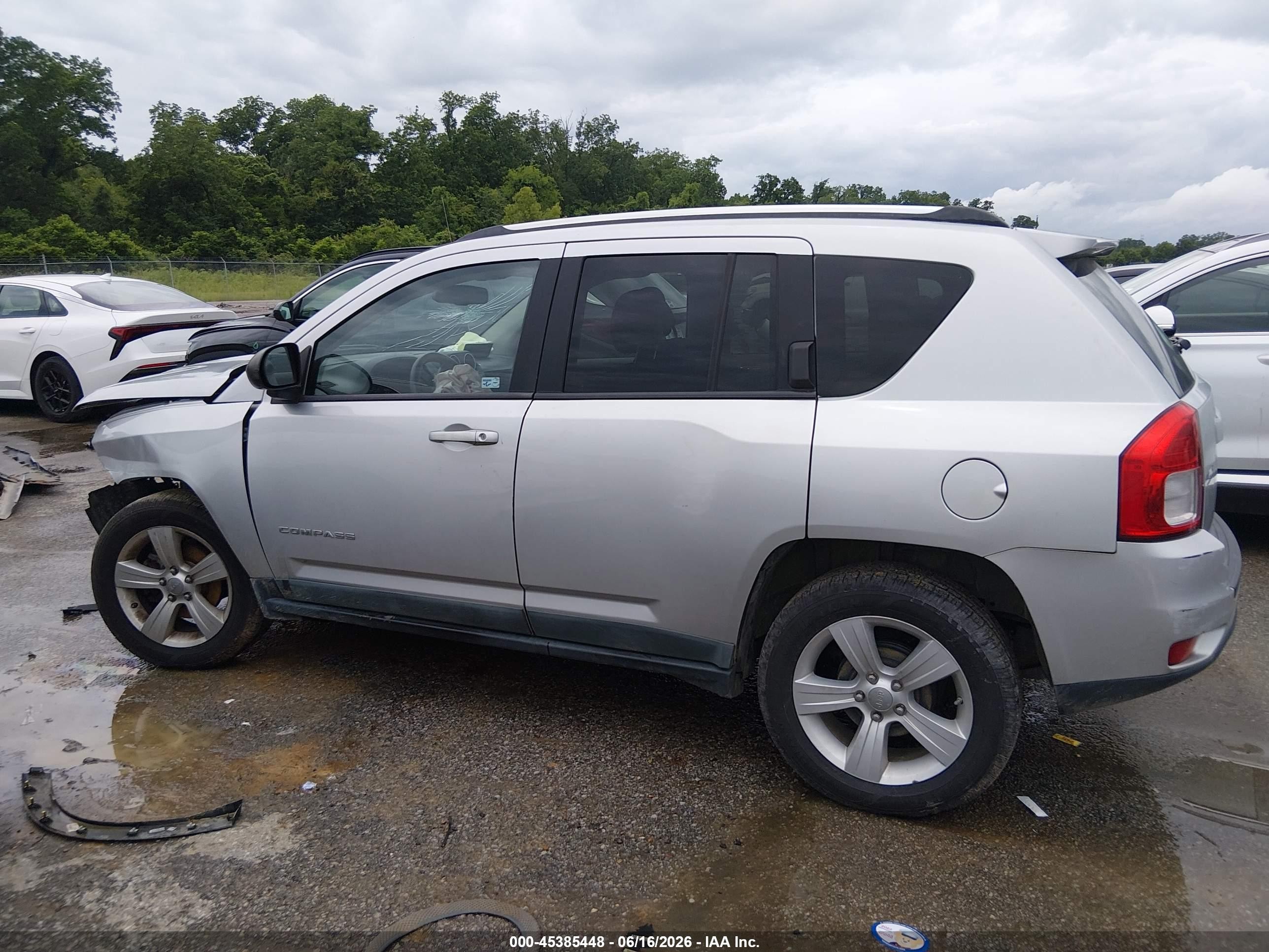 2012 Jeep Compass Sport Silver vin: 1C4NJCBA1CD500613