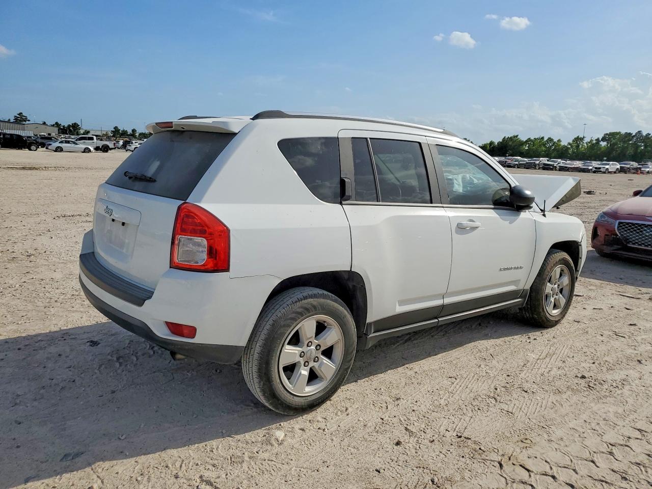 2013 Jeep Compass Sport White vin: 1C4NJCBA1DD250890