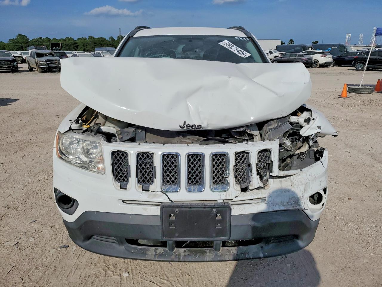 2013 Jeep Compass Sport White vin: 1C4NJCBA1DD250890