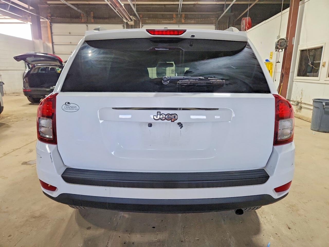 2014 Jeep Compass White vin: 1C4NJCBA1ED587058