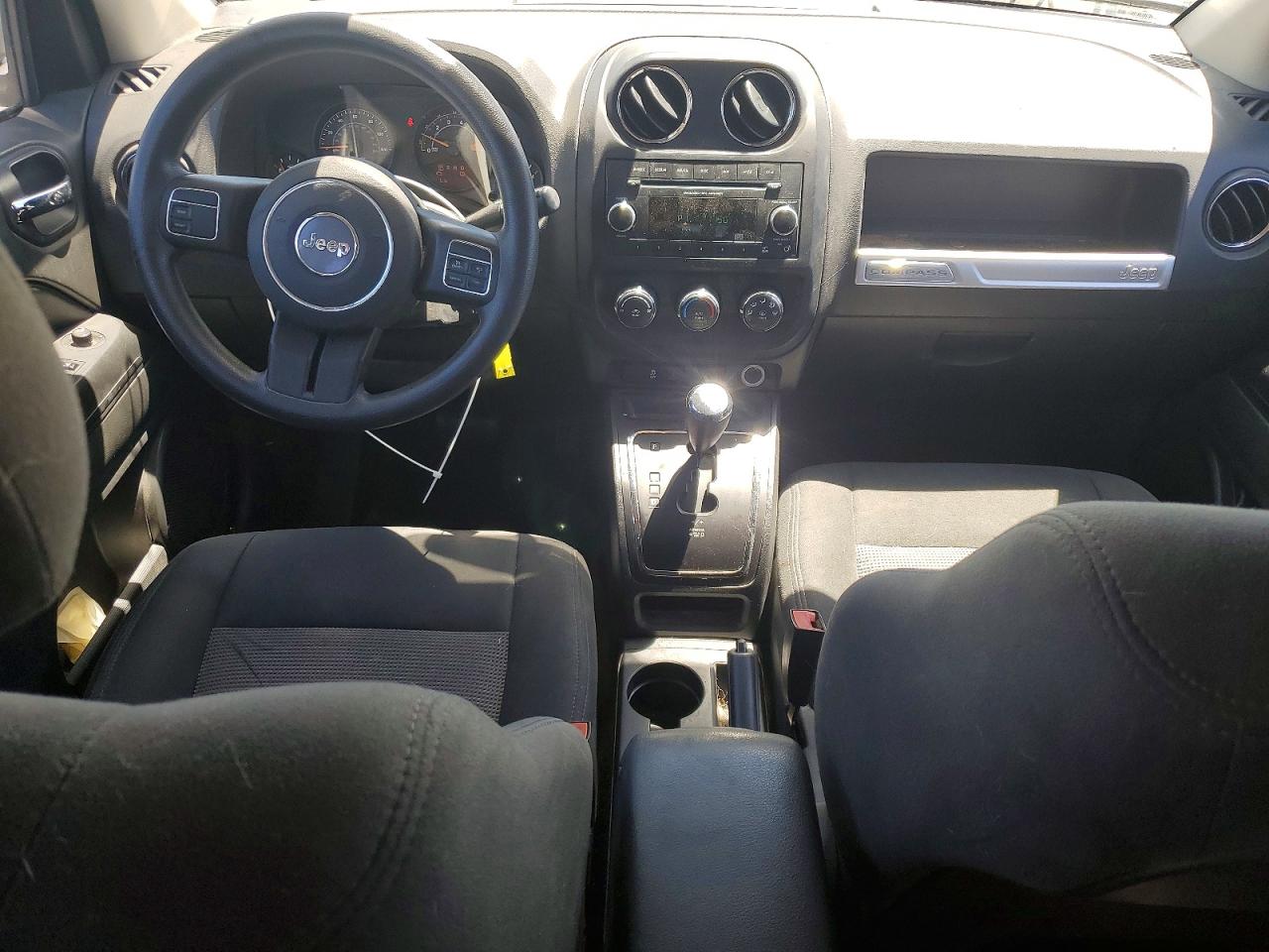 2015 Jeep Compass Sport White vin: 1C4NJCBA1FD143812