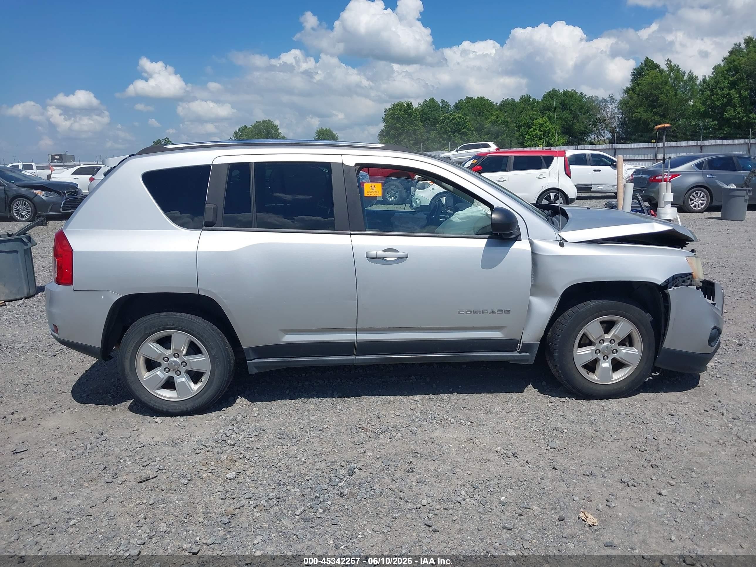 2013 Jeep Compass Sport Silver vin: 1C4NJCBA2DD272347