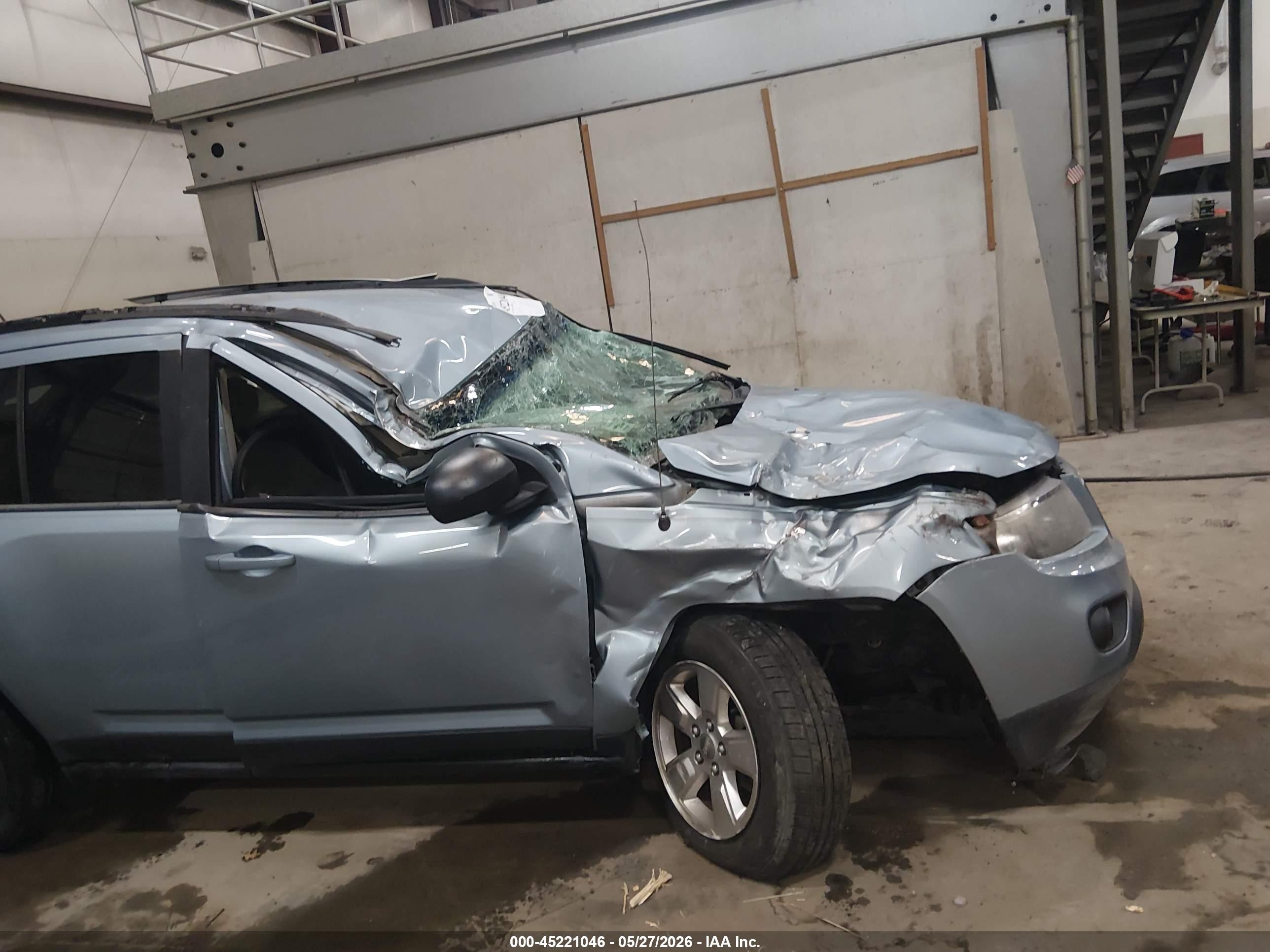 2014 Jeep Compass Sport Blue vin: 1C4NJCBA2ED511199