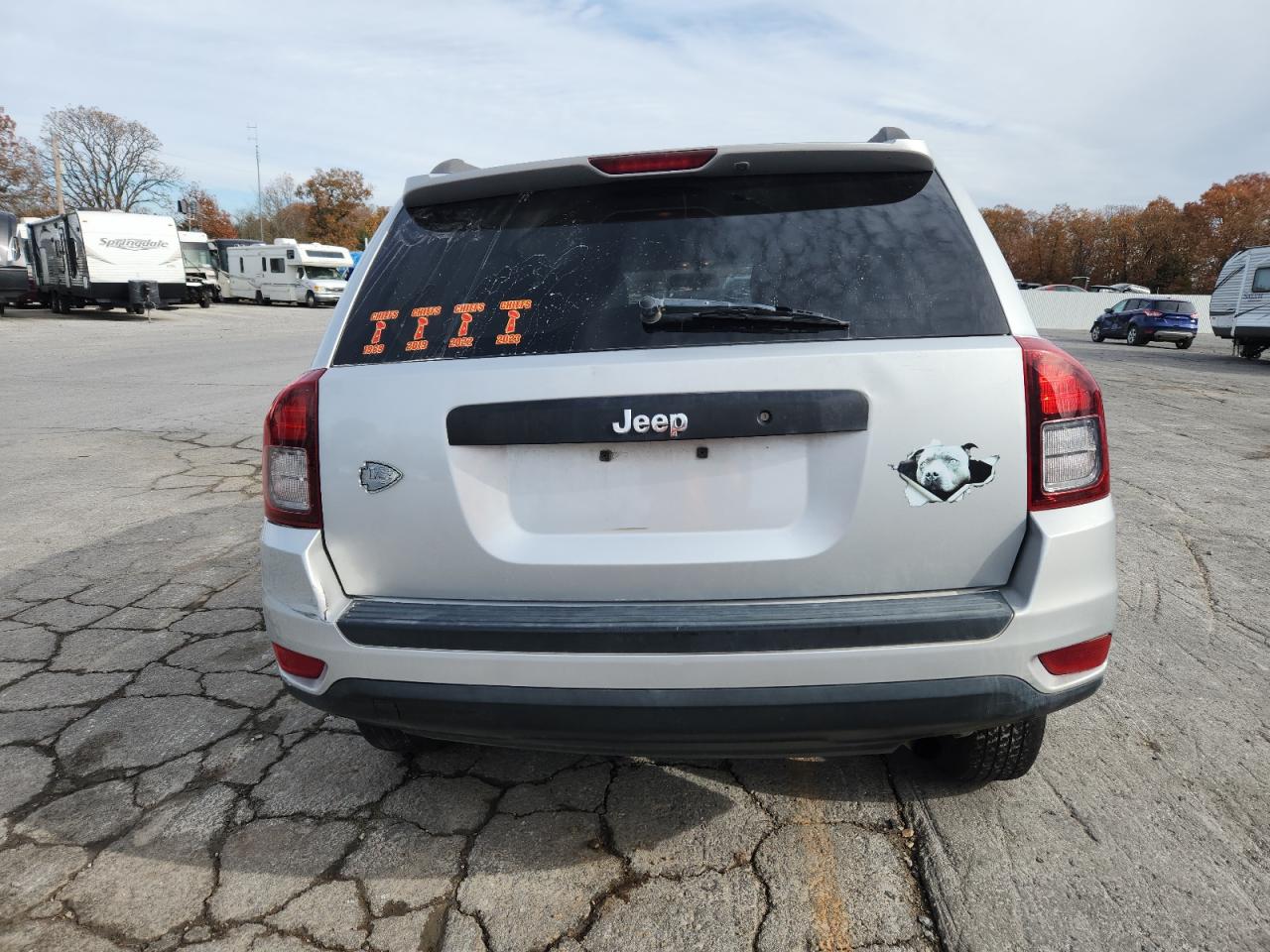 2014 Jeep Compass Sport Silver vin: 1C4NJCBA2ED536331