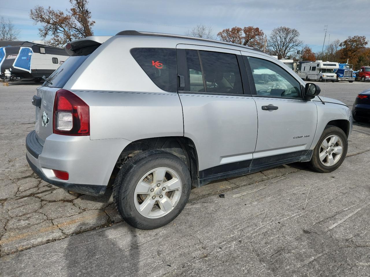 2014 Jeep Compass Sport Silver vin: 1C4NJCBA2ED536331