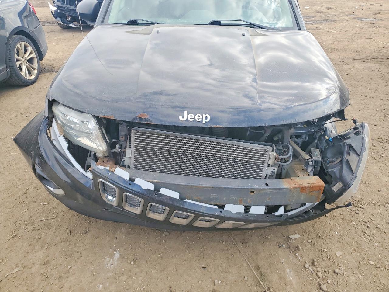 2014 Jeep Compass Sport Угольный vin: 1C4NJCBA2ED796941