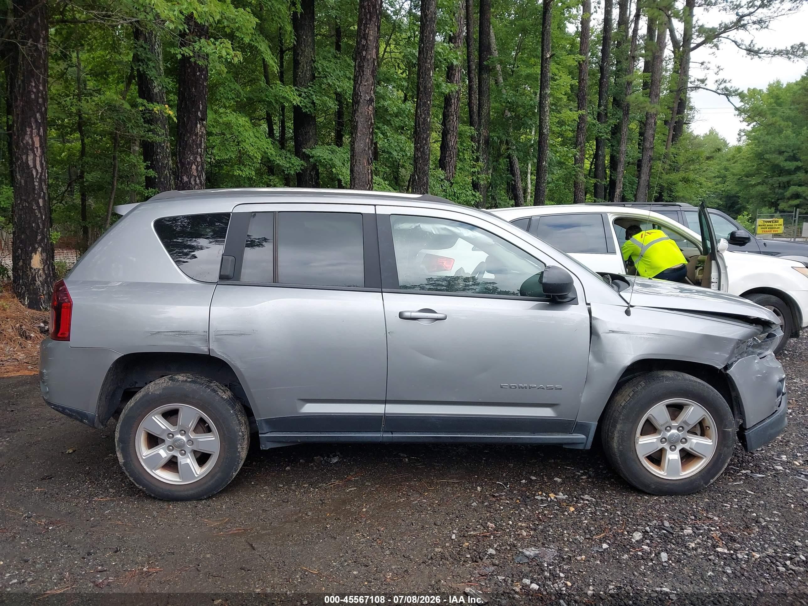 2015 Jeep Compass Sport Gray vin: 1C4NJCBA2FD170582
