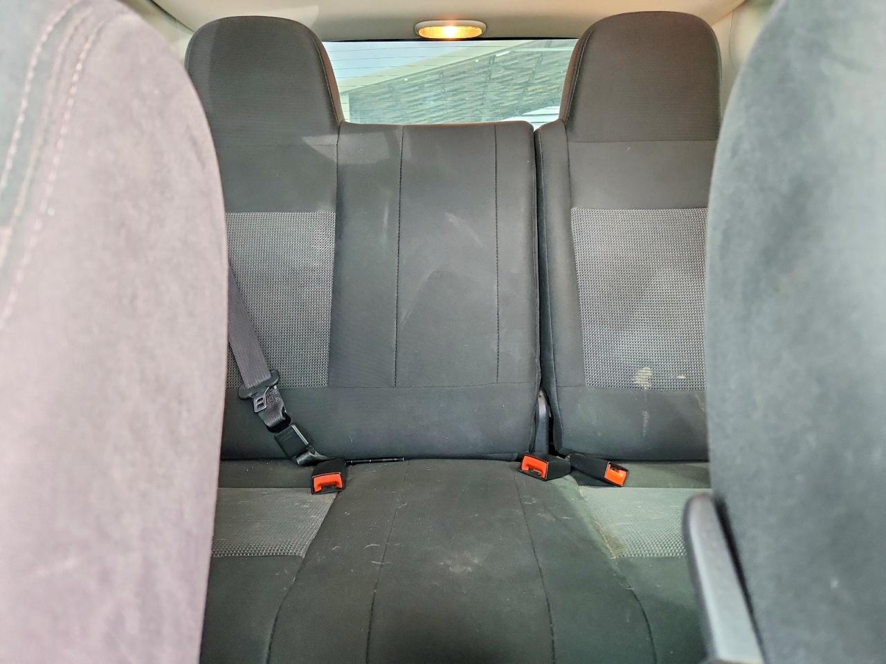 2015 Jeep Compass Sport Silver vin: 1C4NJCBA2FD386321