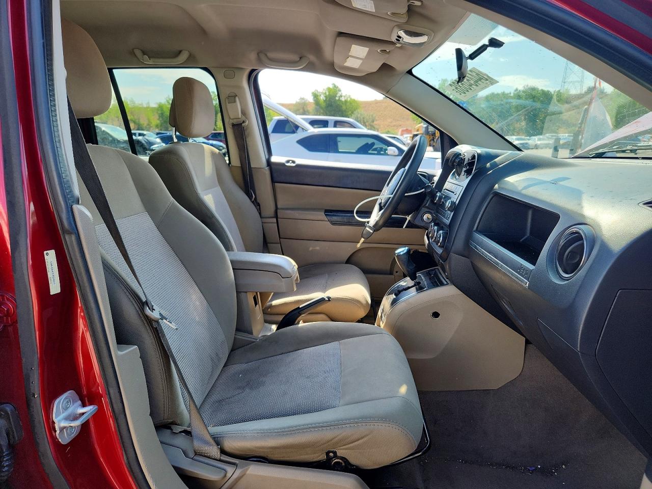 2012 Jeep Compass Sport Red vin: 1C4NJCBA3CD526811