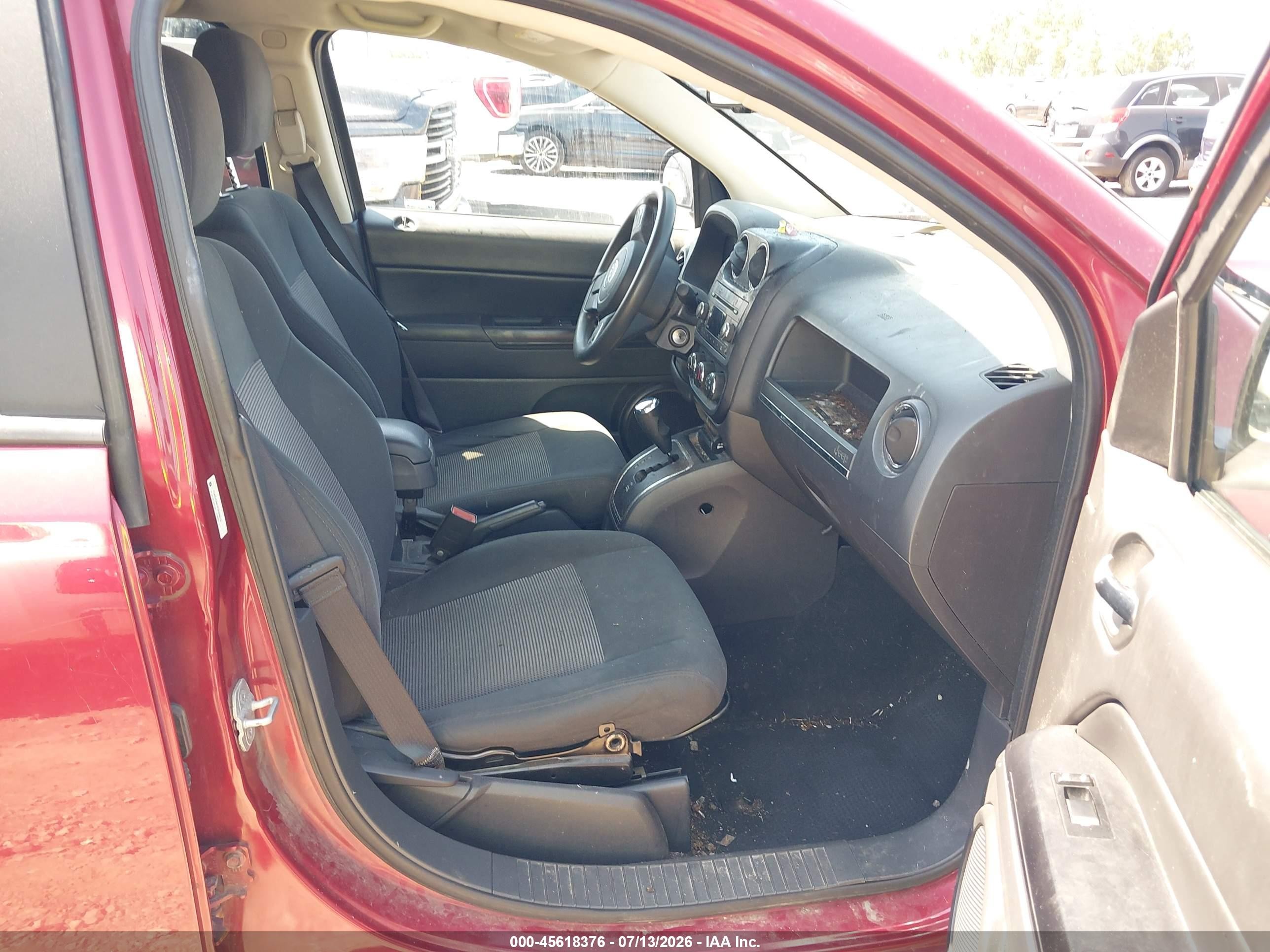 2012 Jeep Compass Sport Red vin: 1C4NJCBA3CD539610