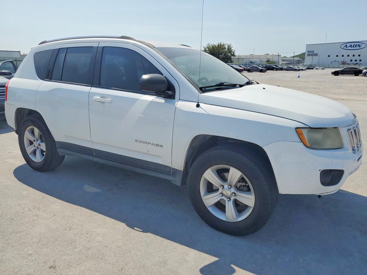 2012 Jeep Compass Sport Белый vin: 1C4NJCBA3CD631641