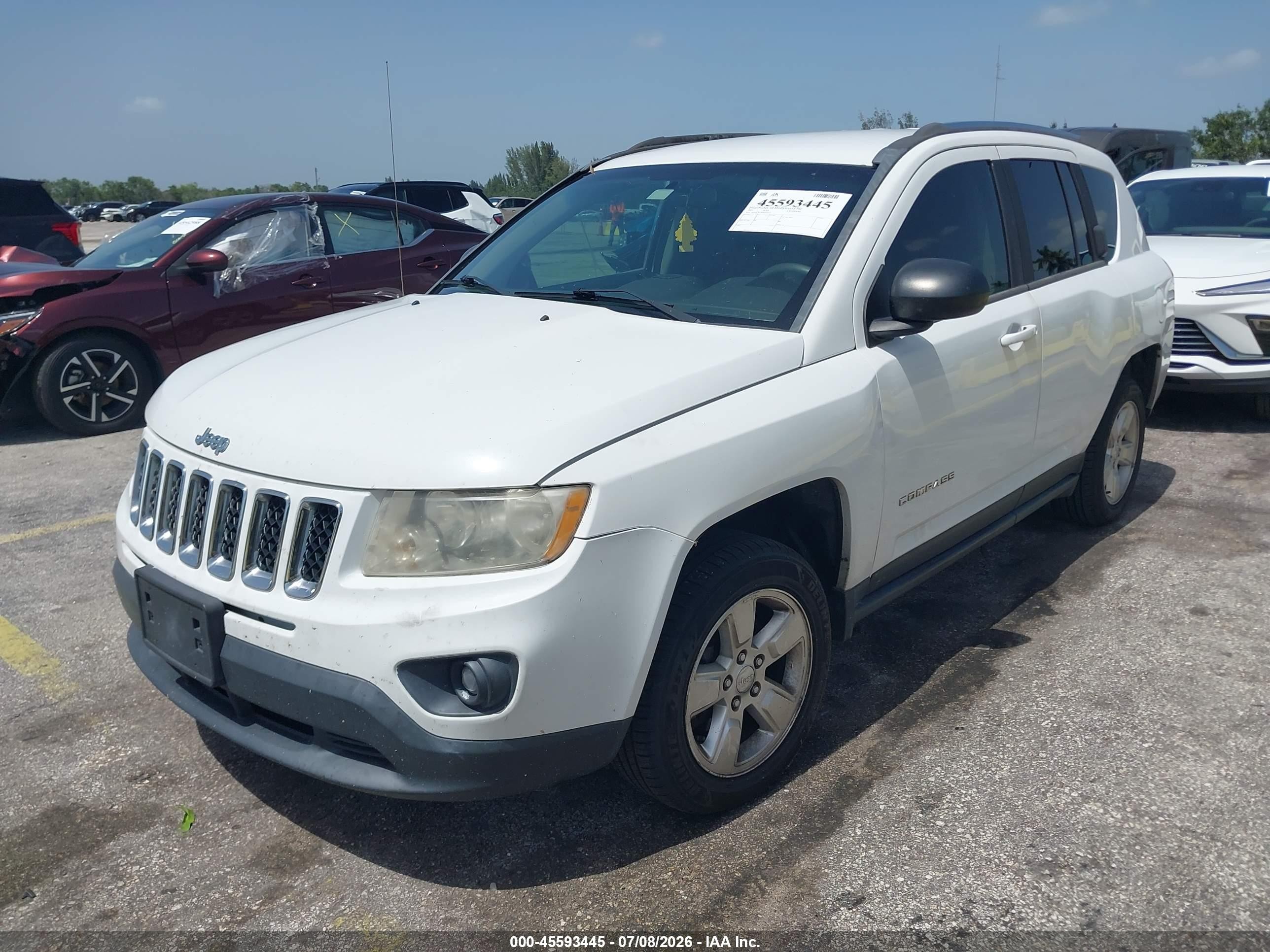 2013 Jeep Compass Sport White vin: 1C4NJCBA3DD272227