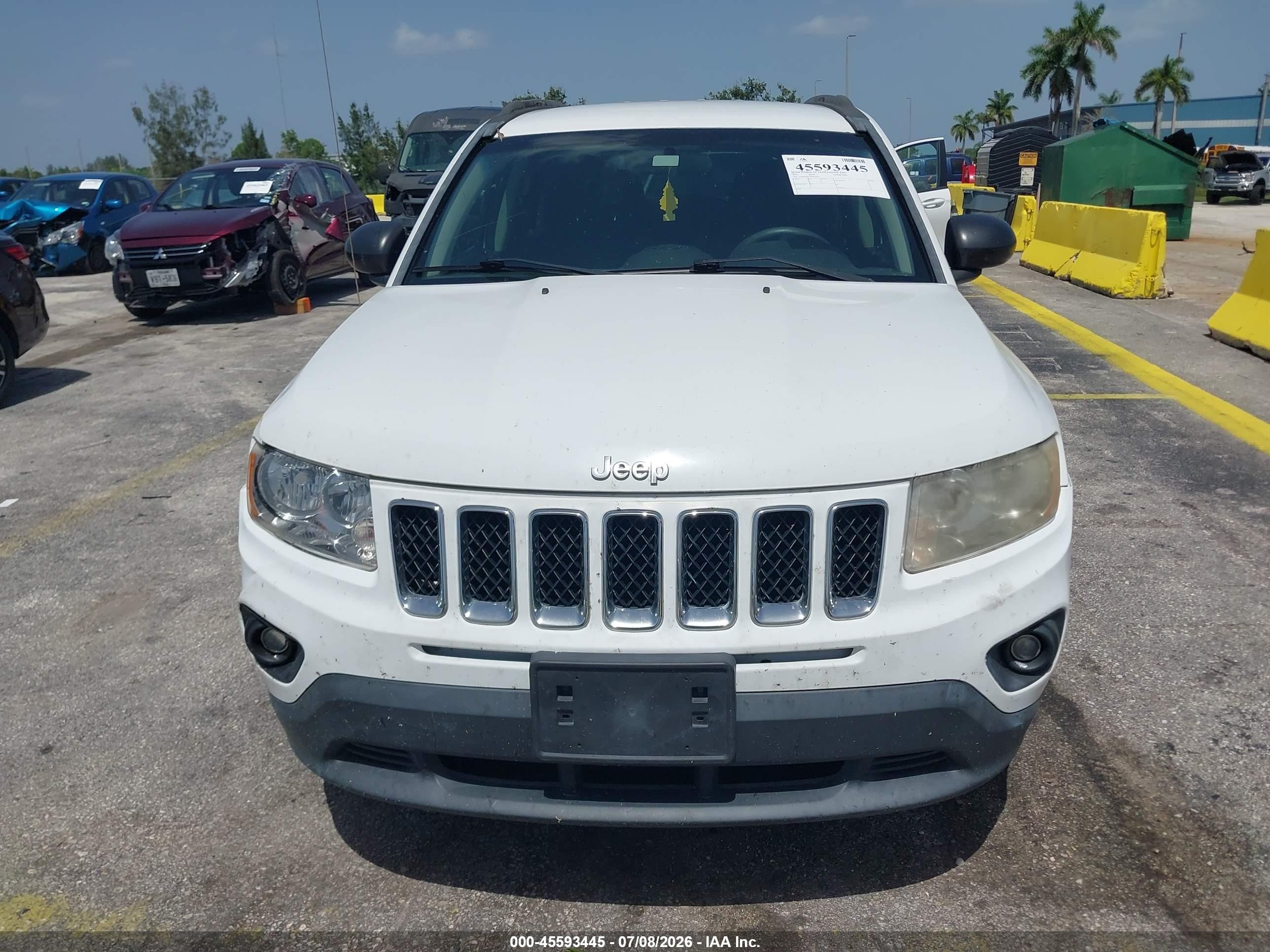 2013 Jeep Compass Sport White vin: 1C4NJCBA3DD272227