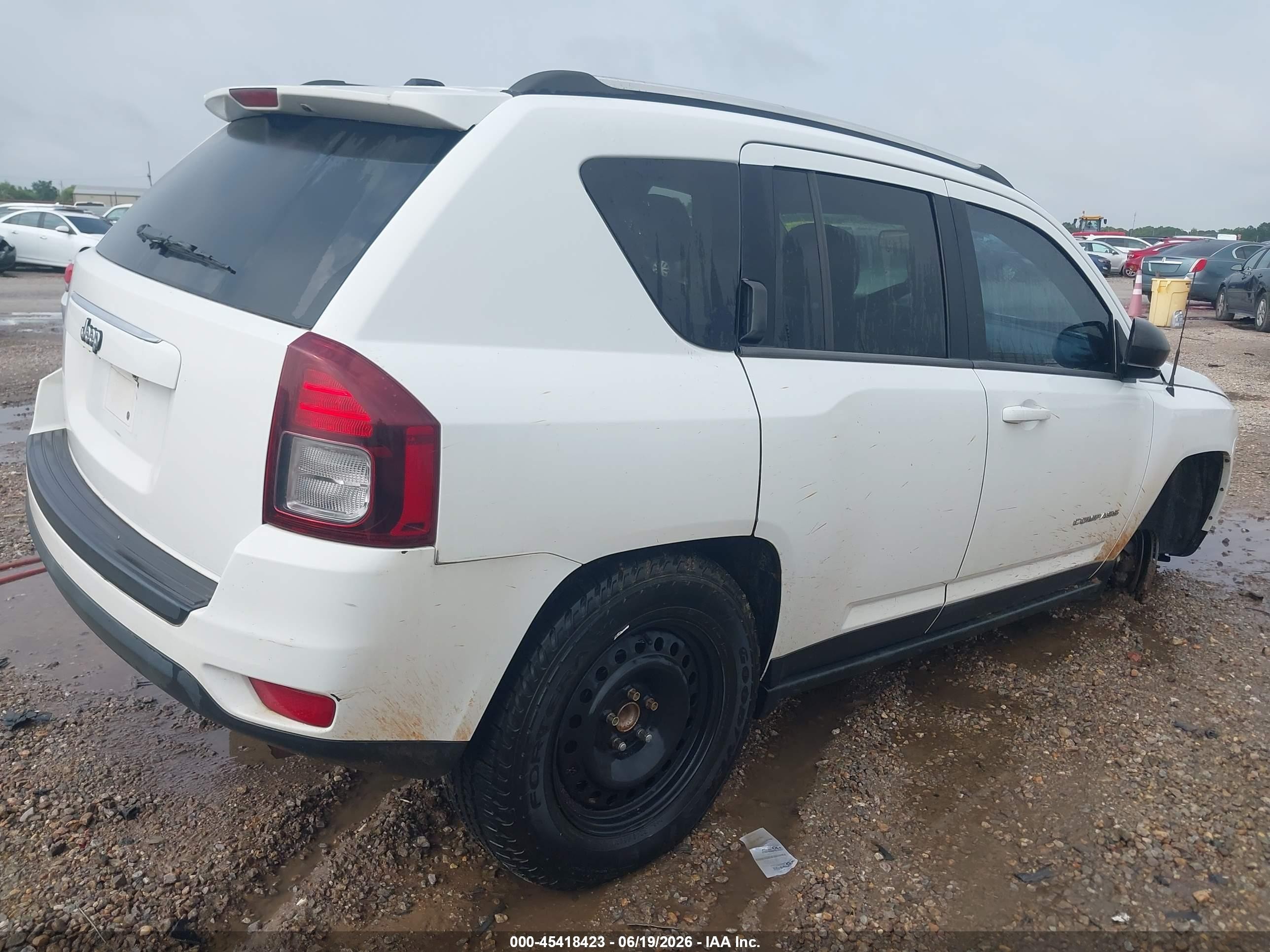 2014 Jeep Compass Sport White vin: 1C4NJCBA3ED563277