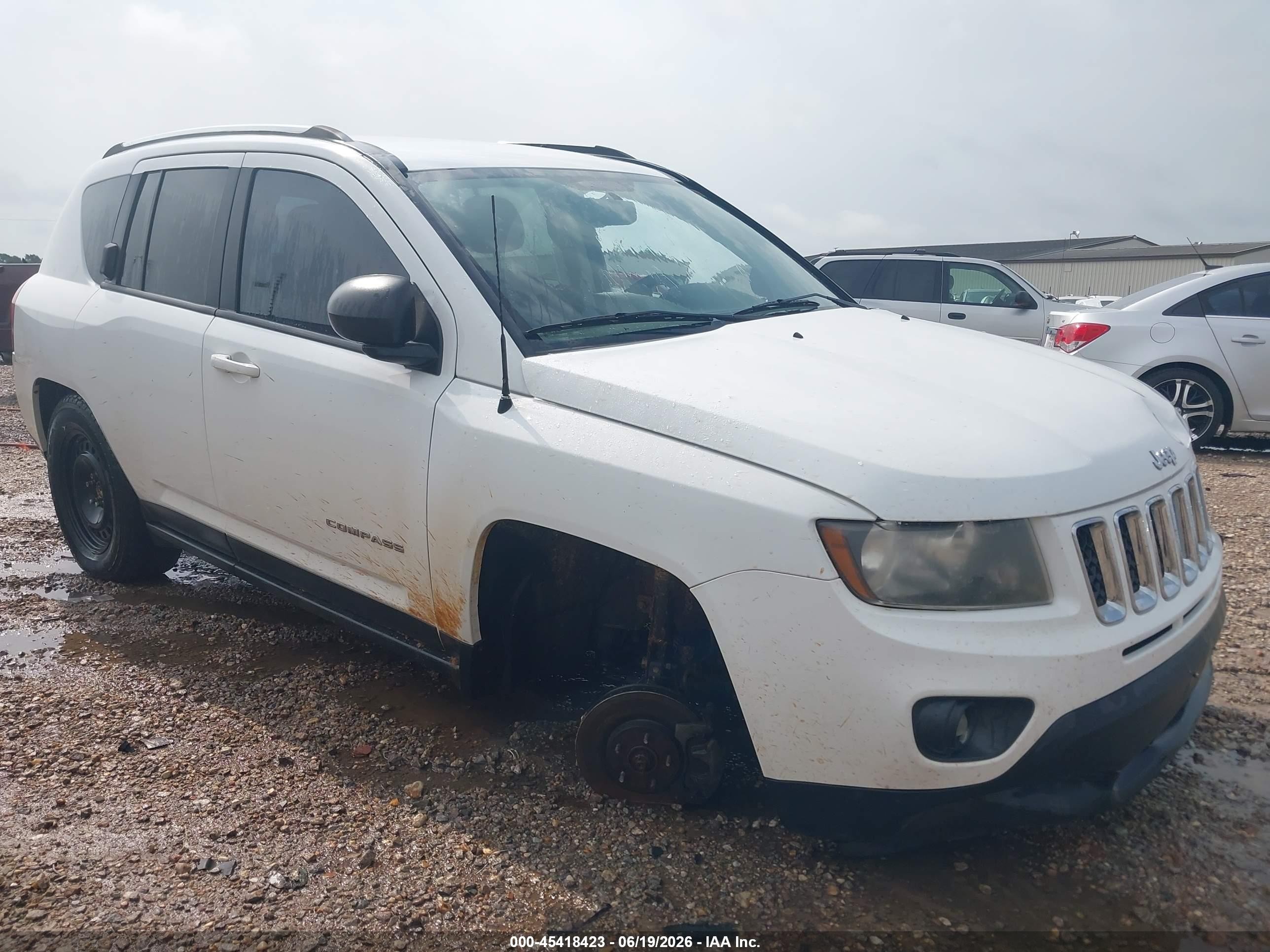 2014 Jeep Compass Sport White vin: 1C4NJCBA3ED563277