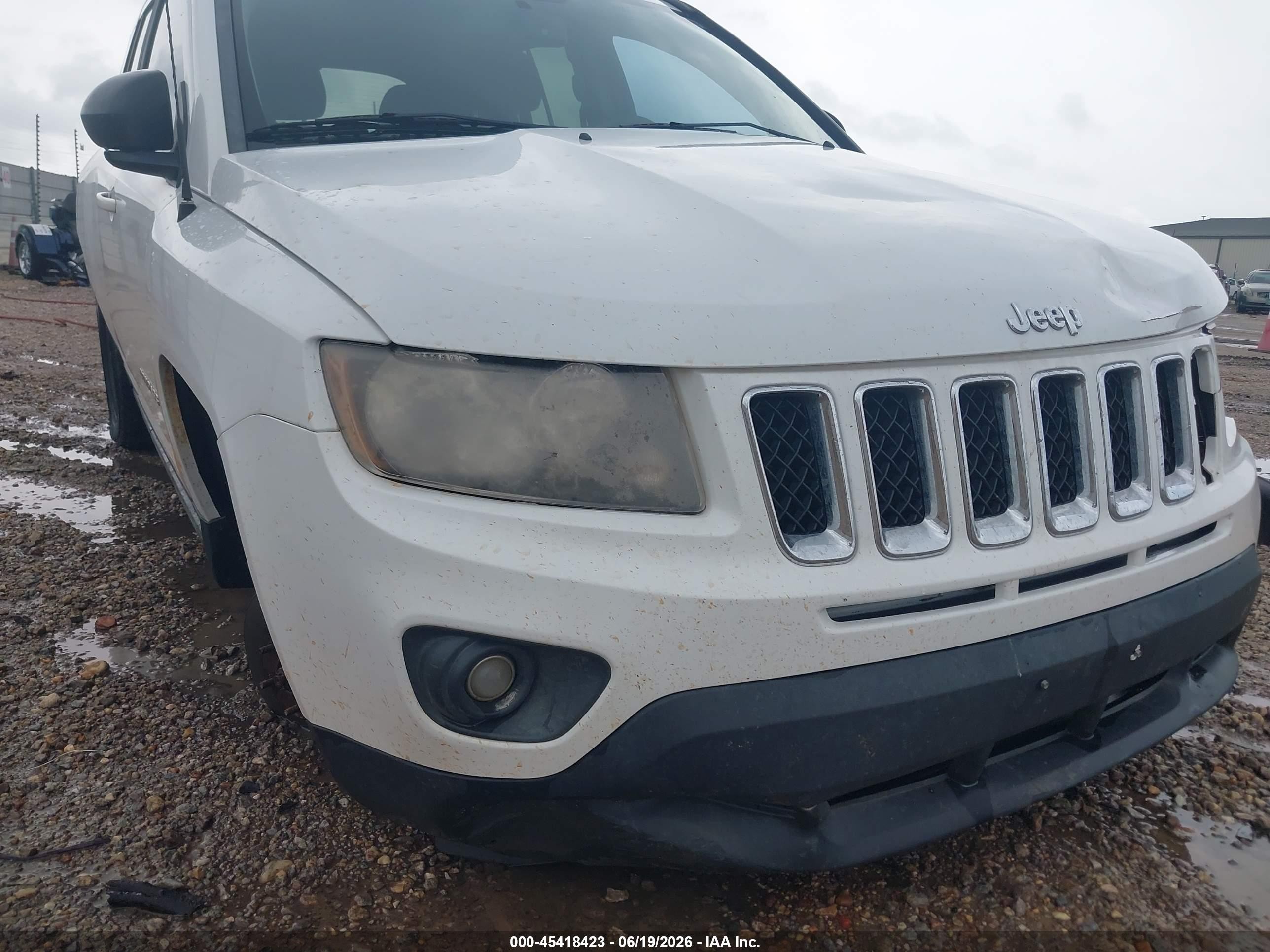 2014 Jeep Compass Sport White vin: 1C4NJCBA3ED563277