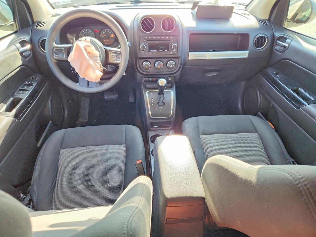 2014 Jeep Compass Sport Blue vin: 1C4NJCBA3ED595307