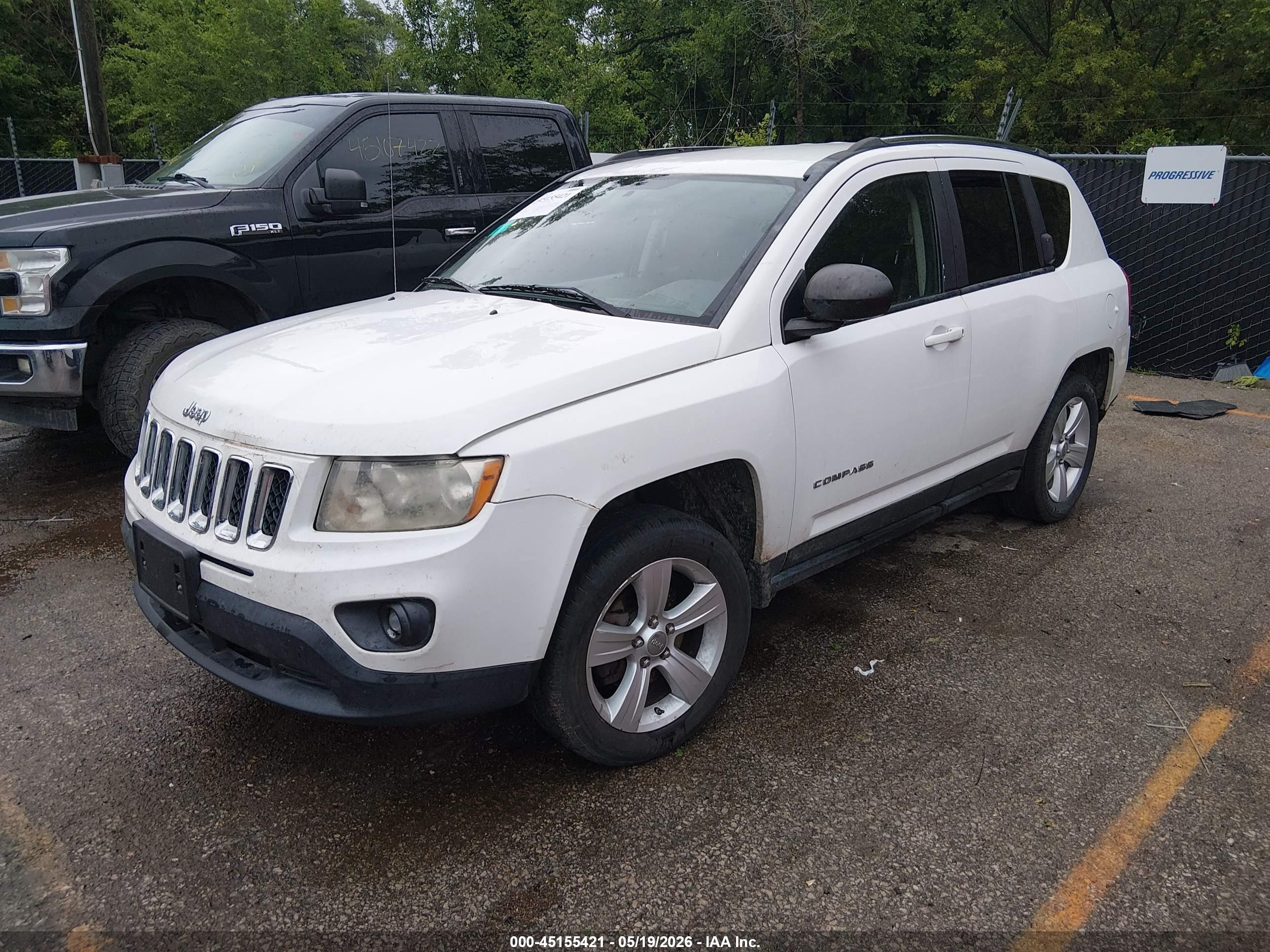2012 Jeep Compass Sport White vin: 1C4NJCBA4CD684073