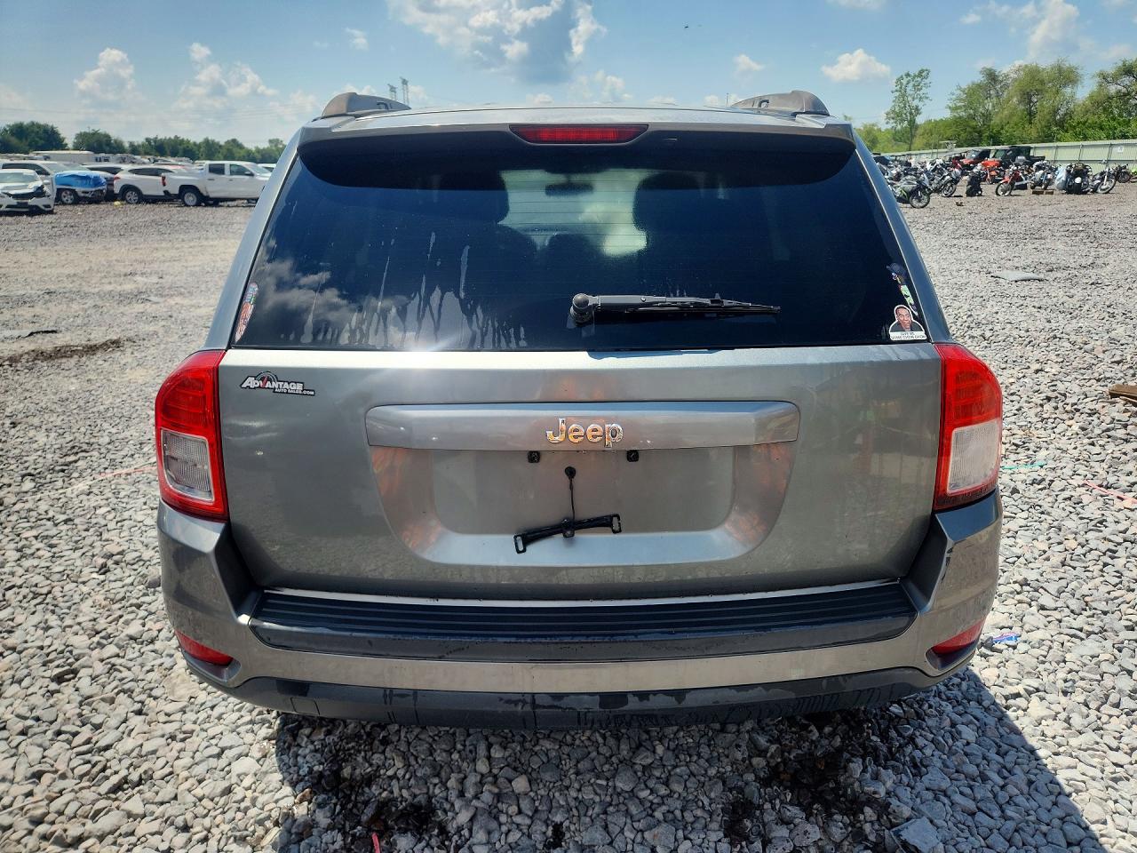 2013 Jeep Compass Sport Silver vin: 1C4NJCBA4DD265187