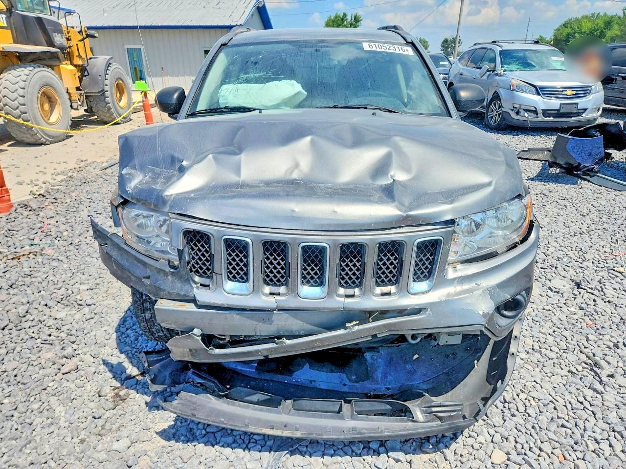 2013 Jeep Compass Sport Silver vin: 1C4NJCBA4DD265187