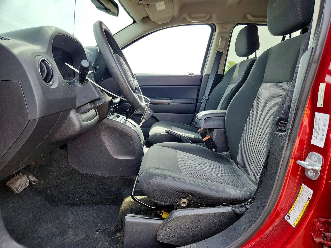 2014 Jeep Compass Sport Burgundy vin: 1C4NJCBA4ED549971