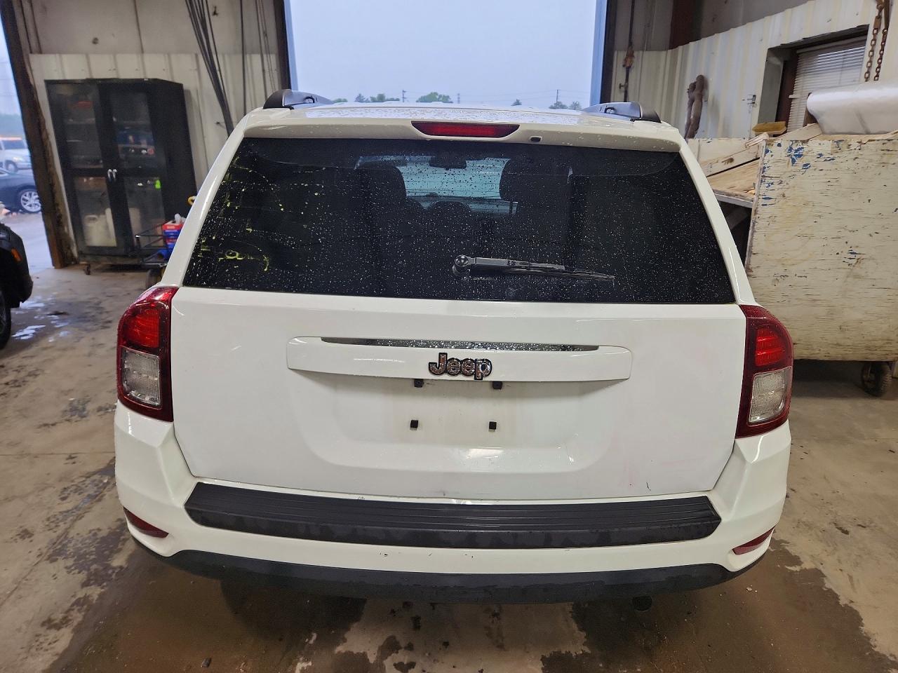 2014 Jeep Compass Sport White vin: 1C4NJCBA4ED832483