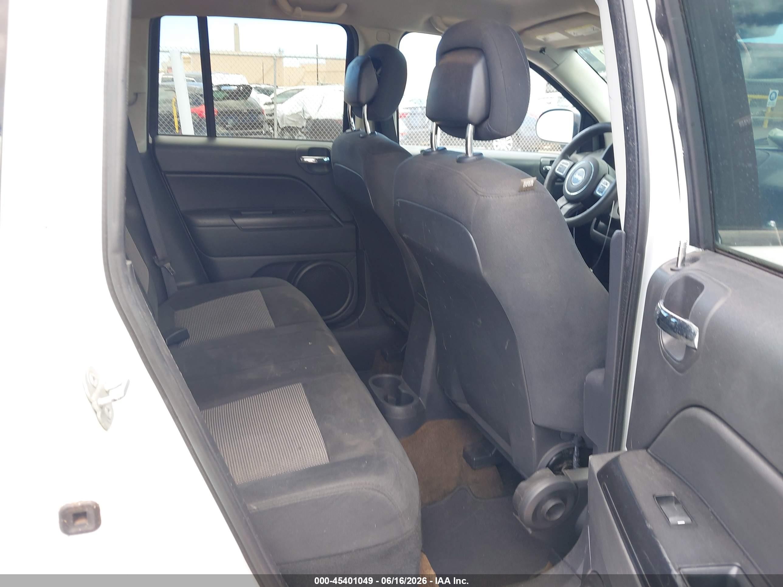 2014 Jeep Compass Sport Белый vin: 1C4NJCBA4ED881778