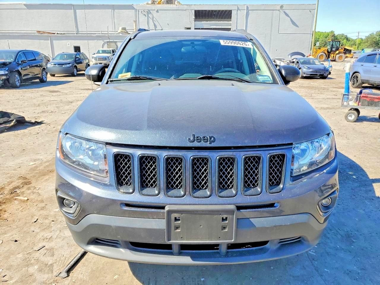 2015 Jeep Compass Sport Gray vin: 1C4NJCBA4FD210970