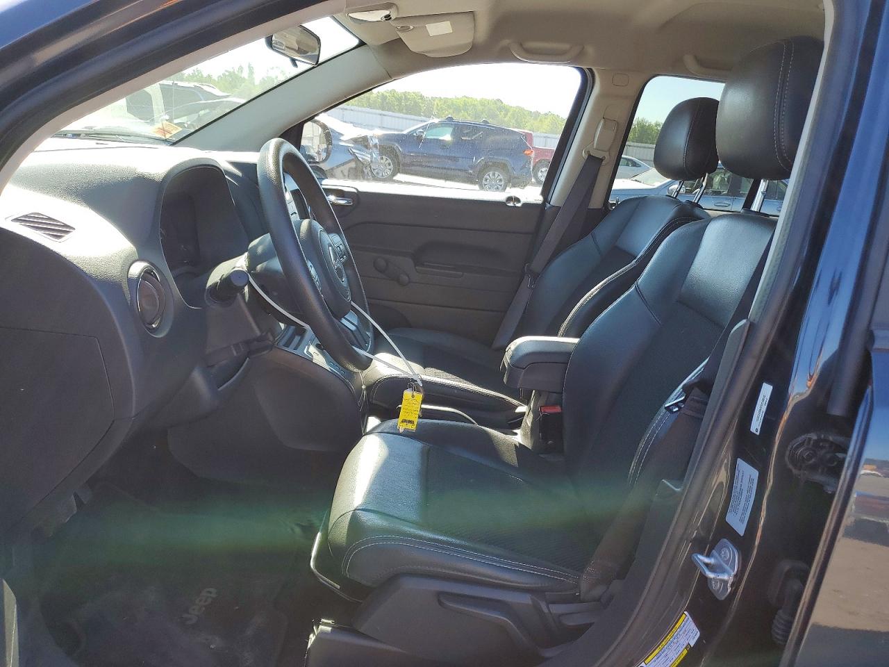 2015 Jeep Compass Sport Gray vin: 1C4NJCBA4FD210970