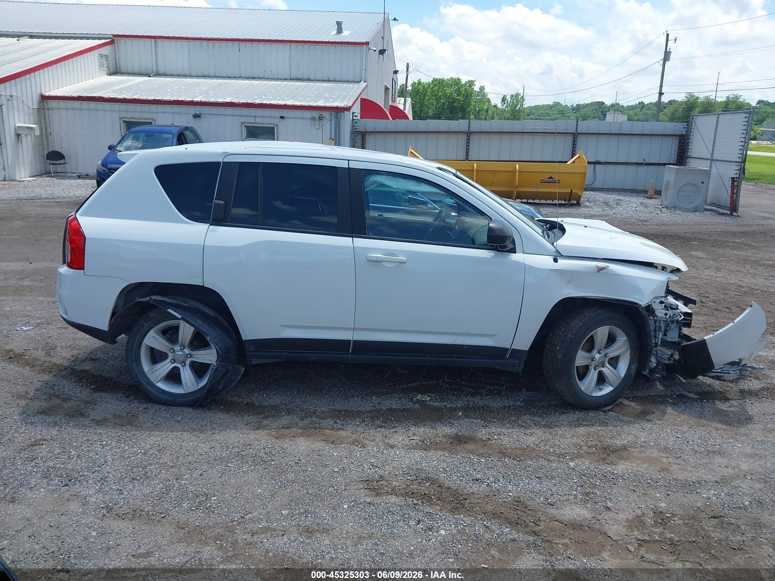 2012 Jeep Compass Sport White vin: 1C4NJCBA5CD521254