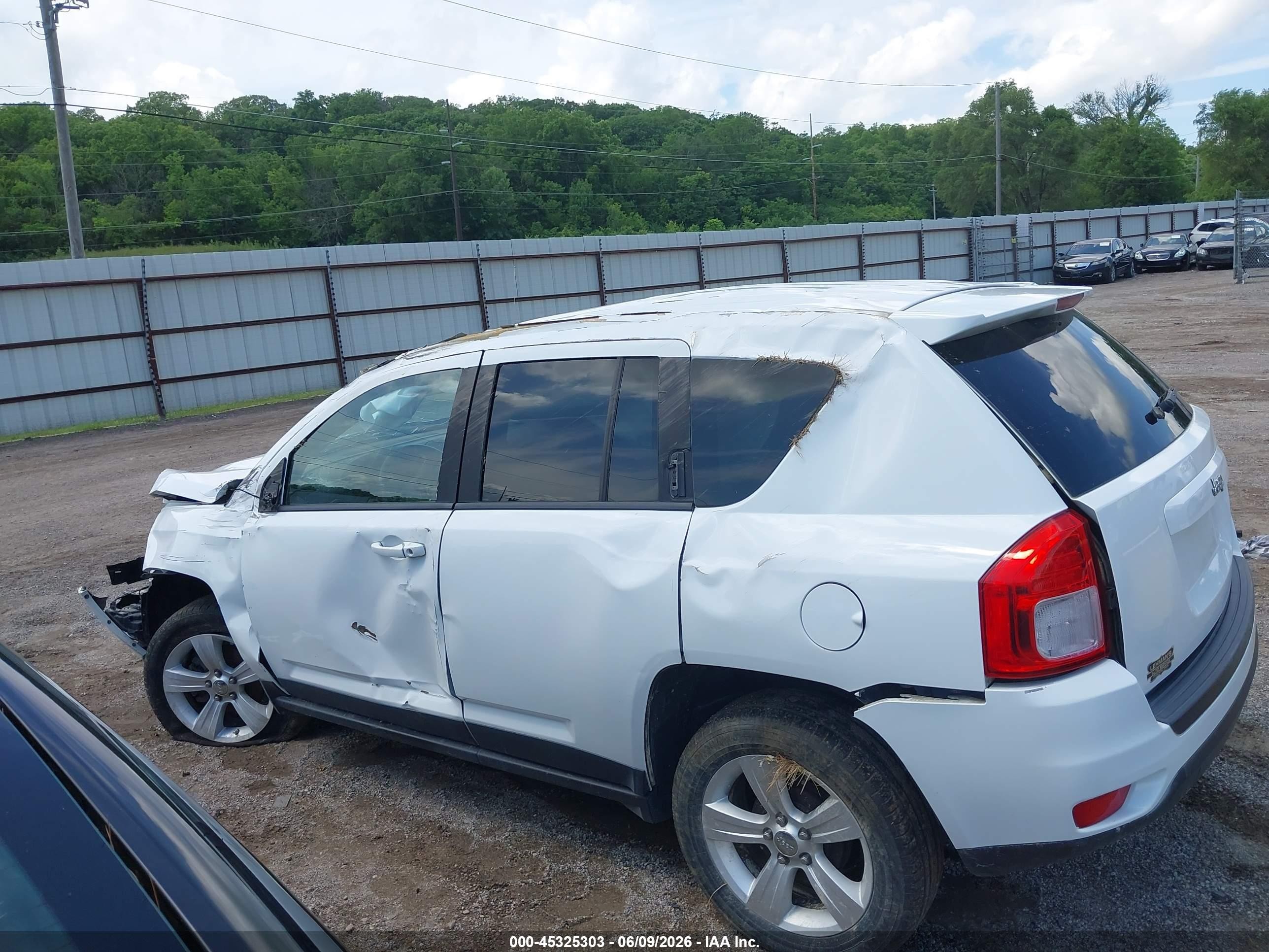 2012 Jeep Compass Sport White vin: 1C4NJCBA5CD521254