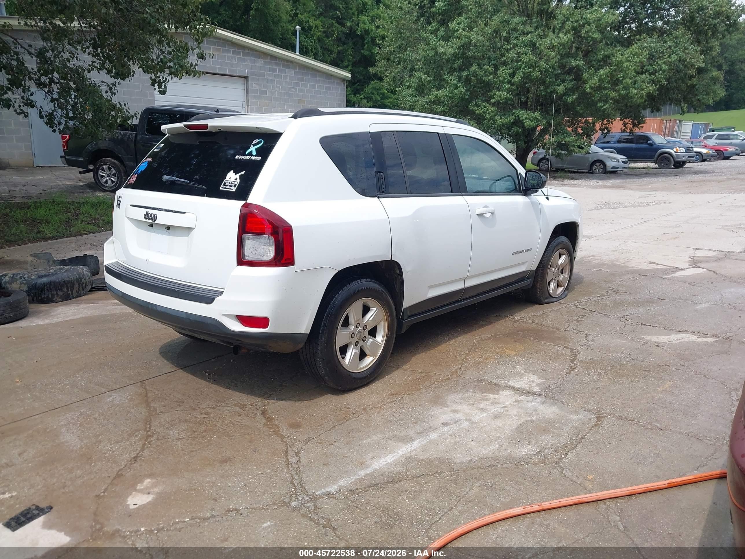 2014 Jeep Compass Sport White vin: 1C4NJCBA5ED801338