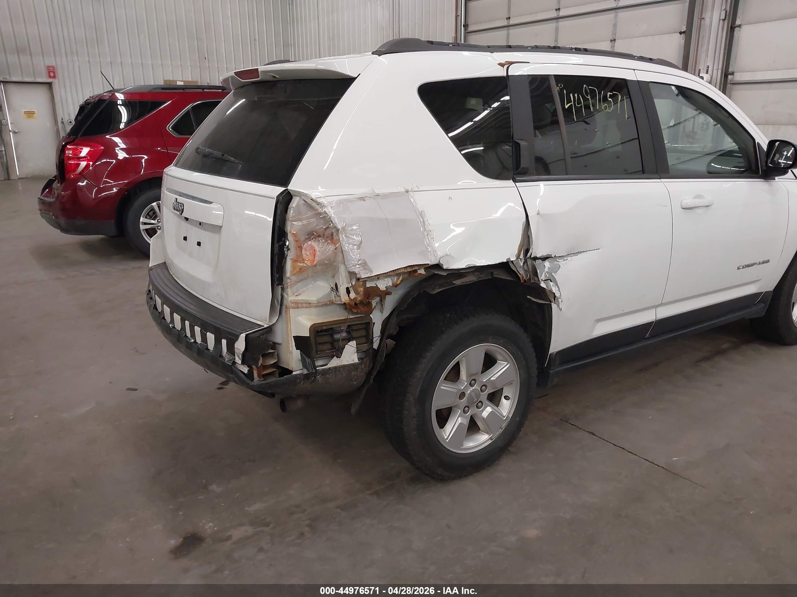 2015 Jeep Compass Sport White vin: 1C4NJCBA5FD131193