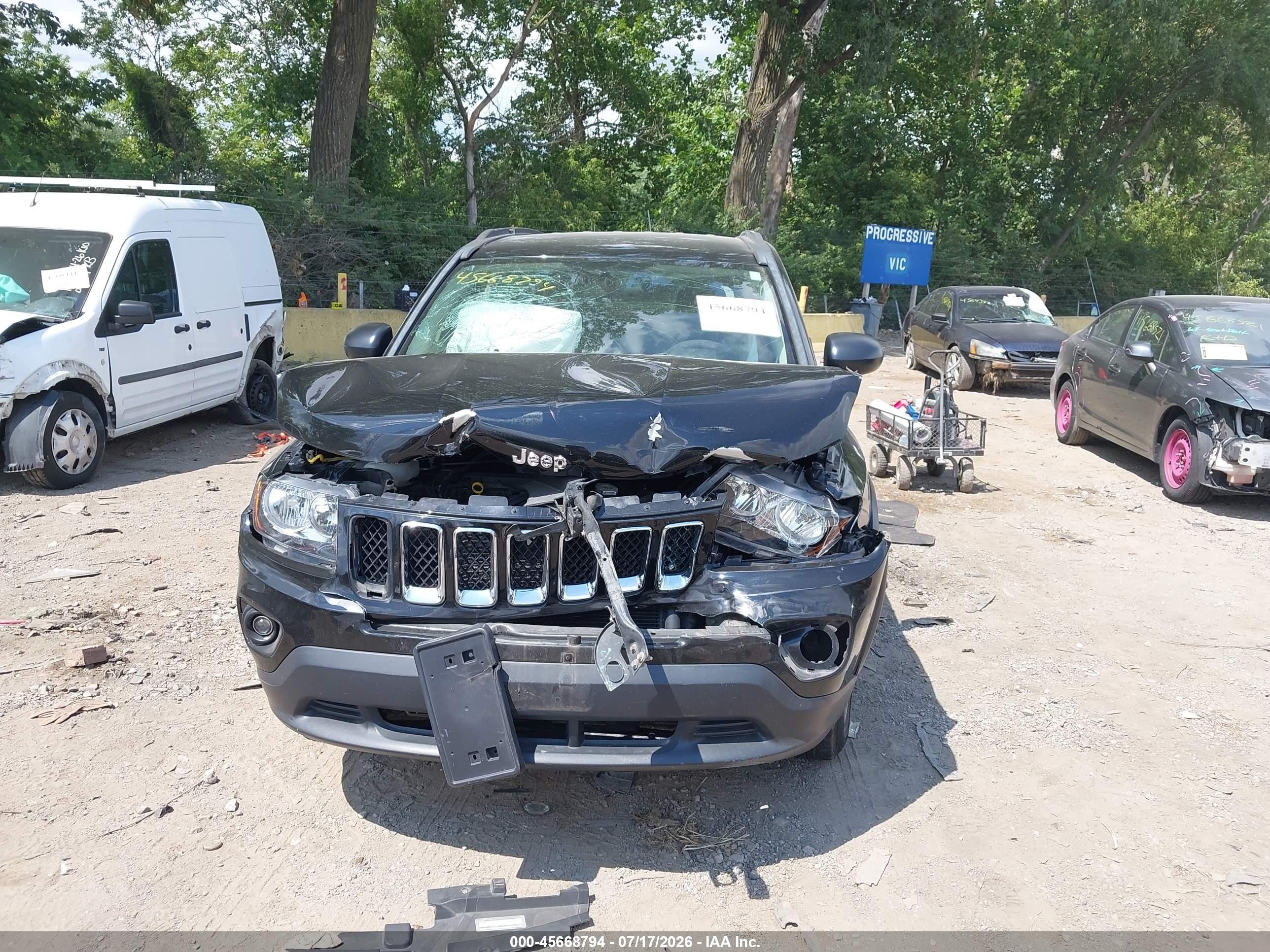 2015 Jeep Compass Sport Черный vin: 1C4NJCBA5FD143778