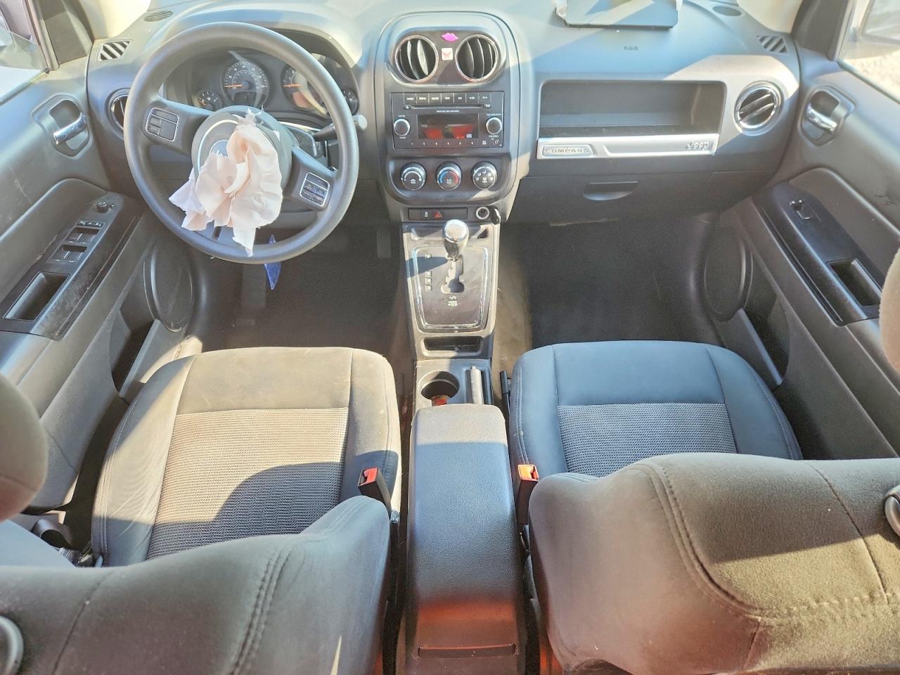 2014 Jeep Compass Sport Белый vin: 1C4NJCBA6ED573611