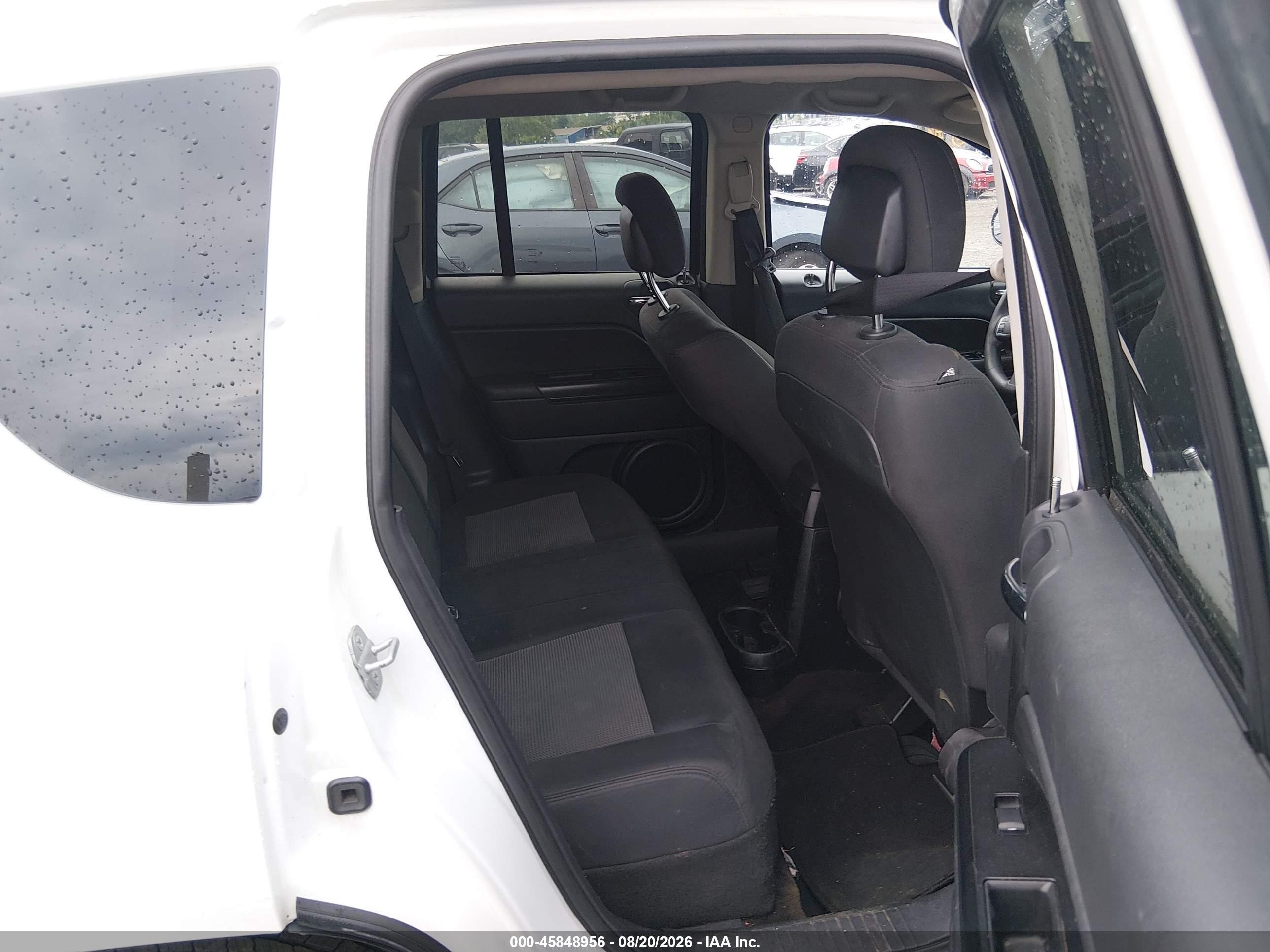 2014 Jeep Compass Sport Белый vin: 1C4NJCBA6ED692078