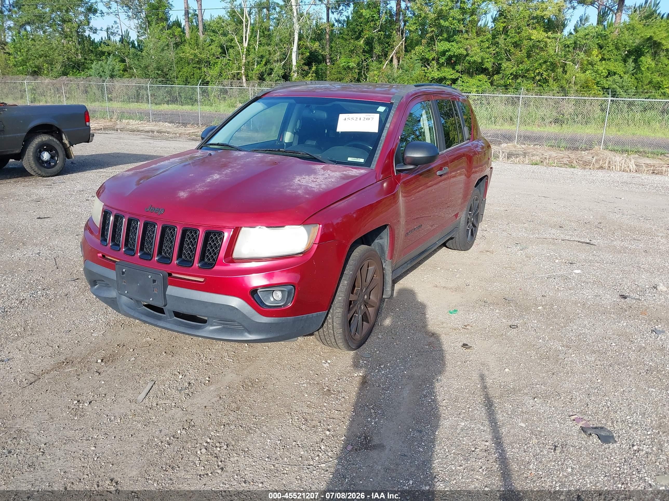 2014 Jeep Compass Altitude Burgundy vin: 1C4NJCBA6ED764042