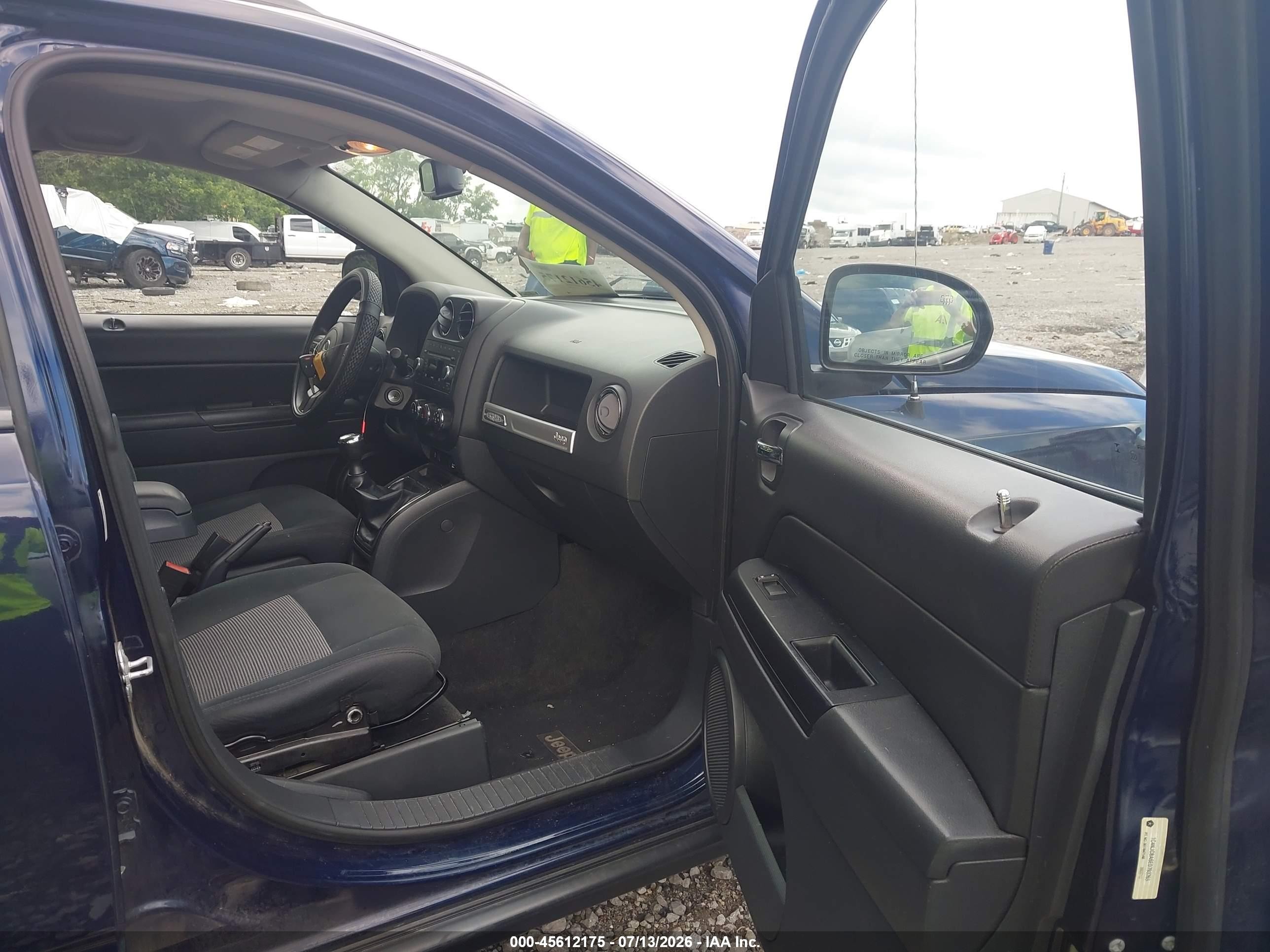 2014 Jeep Compass Sport Blue vin: 1C4NJCBA6ED793766