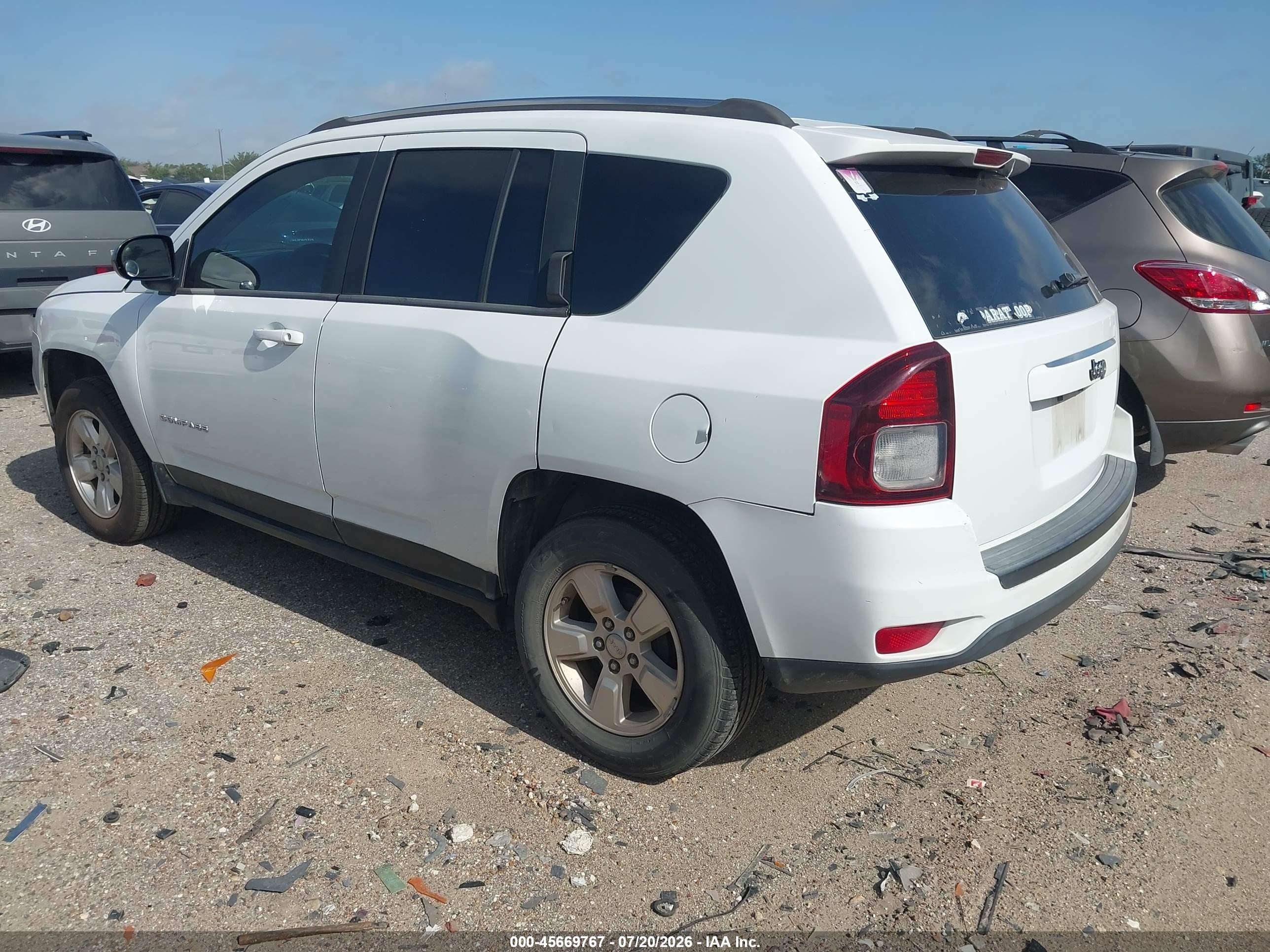 2015 Jeep Compass Sport White vin: 1C4NJCBA6FD190821