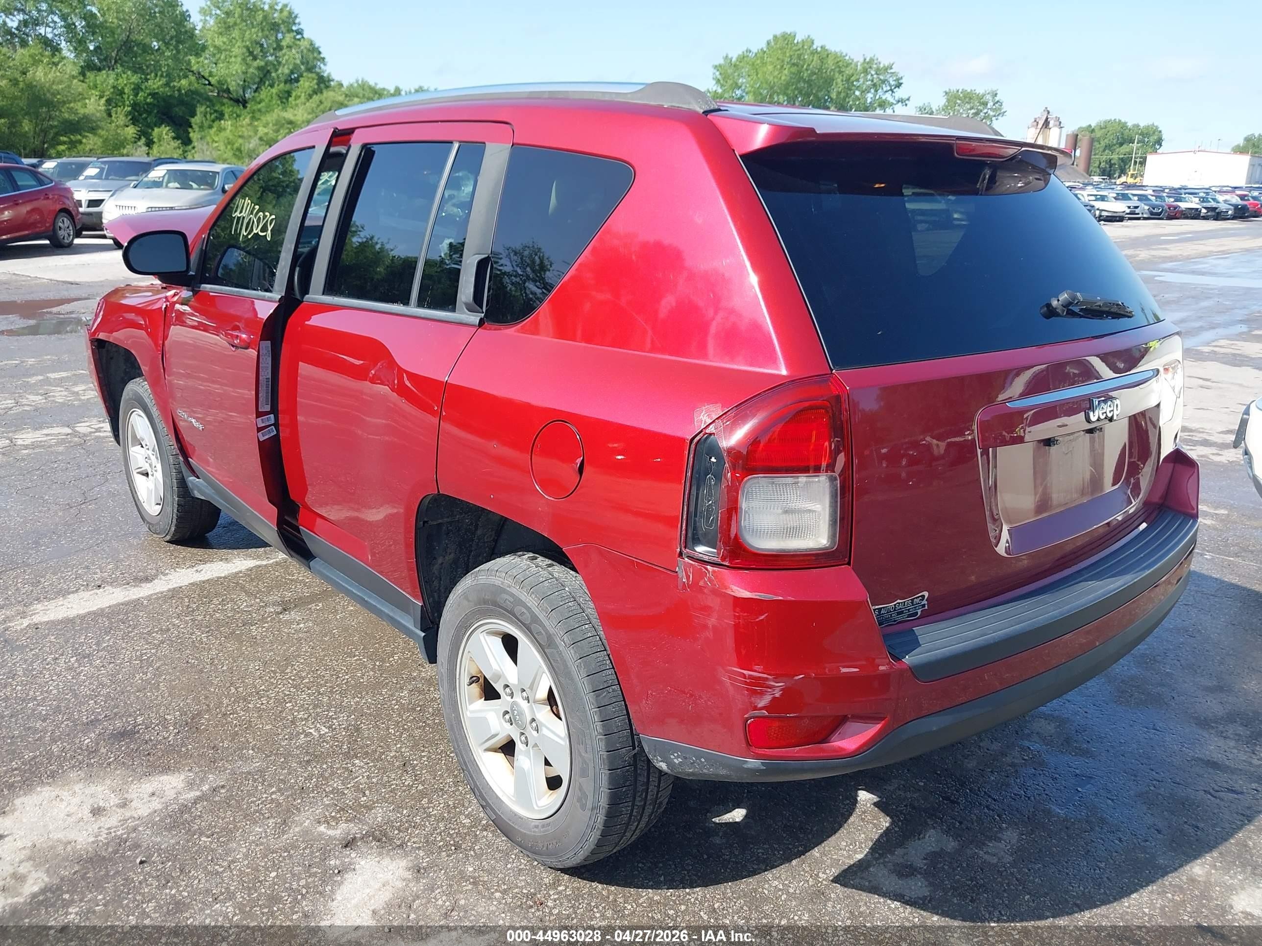 2015 Jeep Compass Sport Red vin: 1C4NJCBA6FD226152