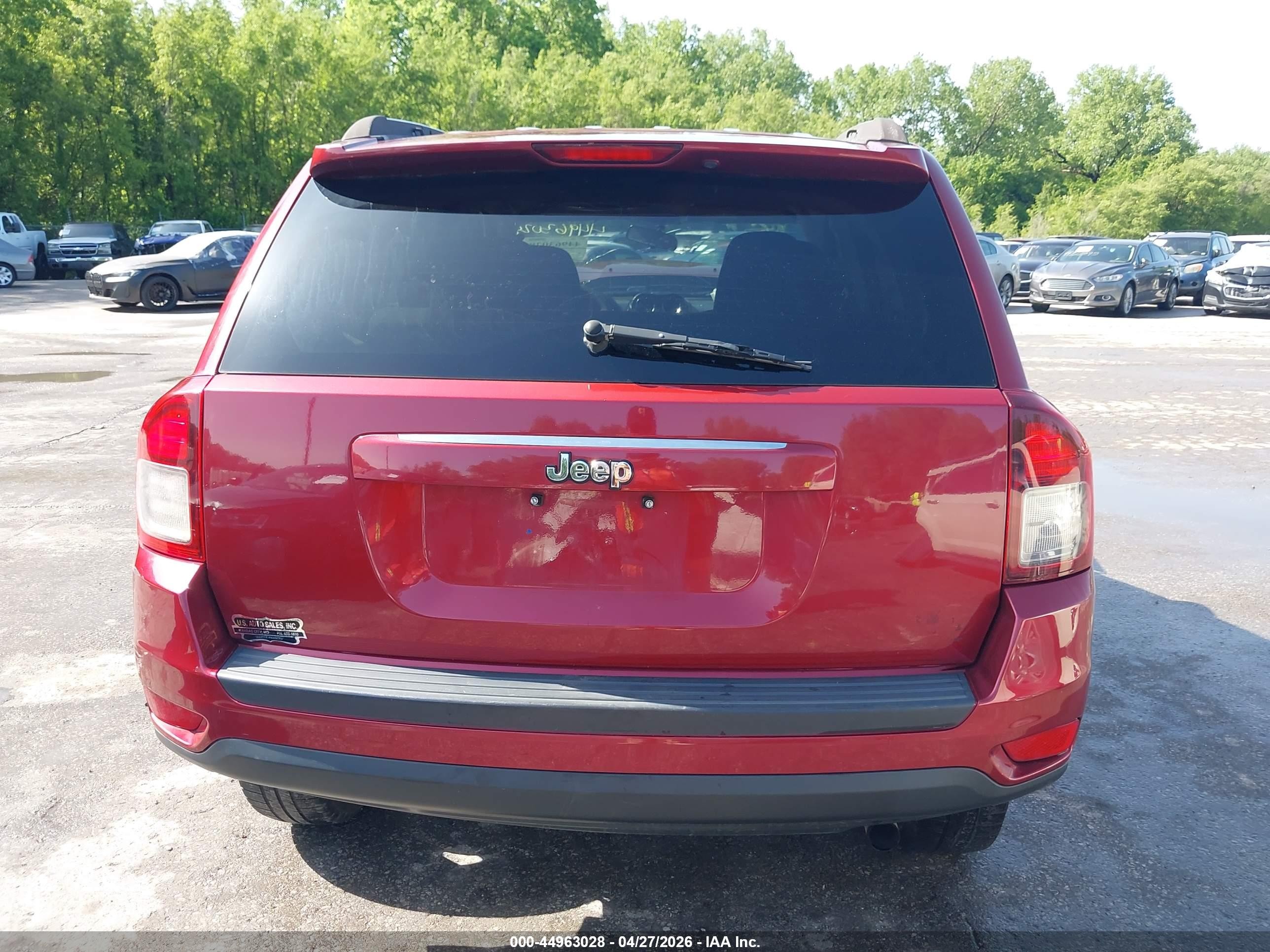 2015 Jeep Compass Sport Red vin: 1C4NJCBA6FD226152