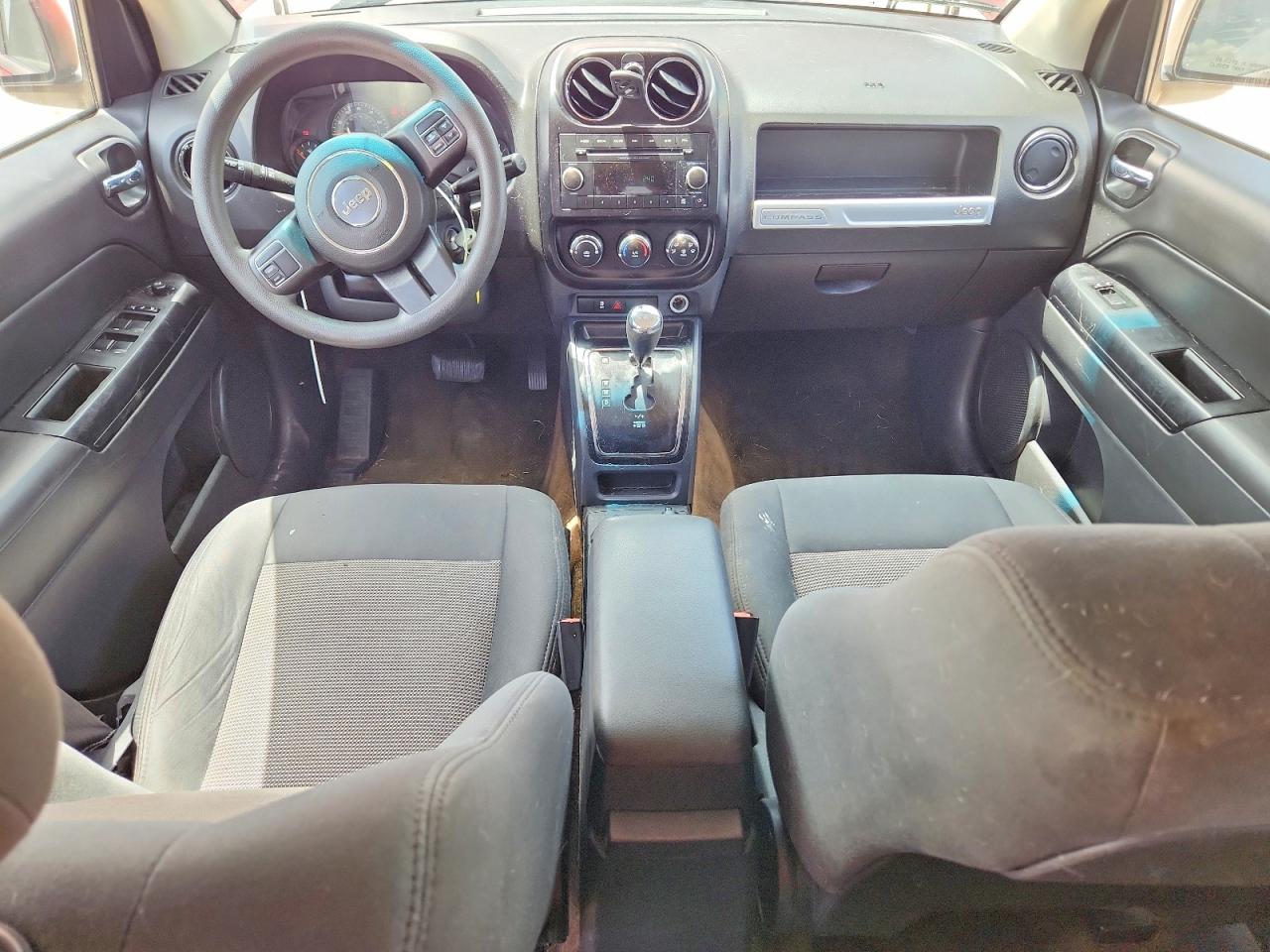 2015 Jeep Compass Sport Red vin: 1C4NJCBA6FD249656