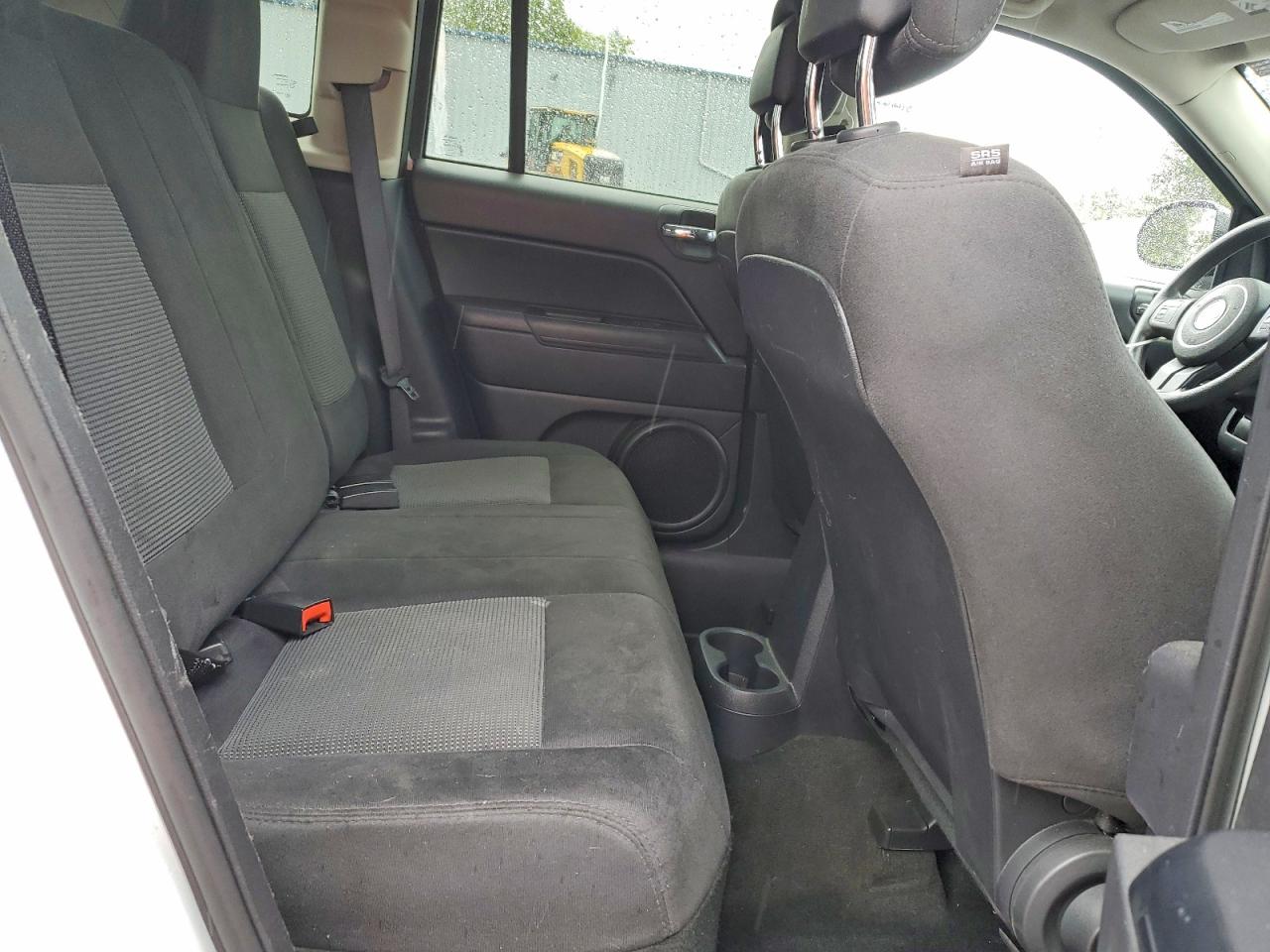 2015 Jeep Compass Sport Белый vin: 1C4NJCBA6FD397015