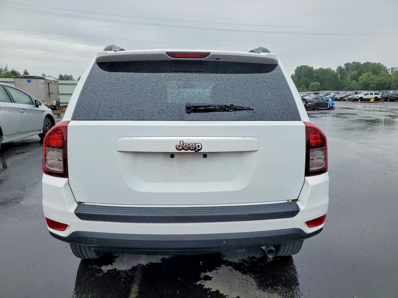 2015 Jeep Compass Sport Белый vin: 1C4NJCBA6FD397015