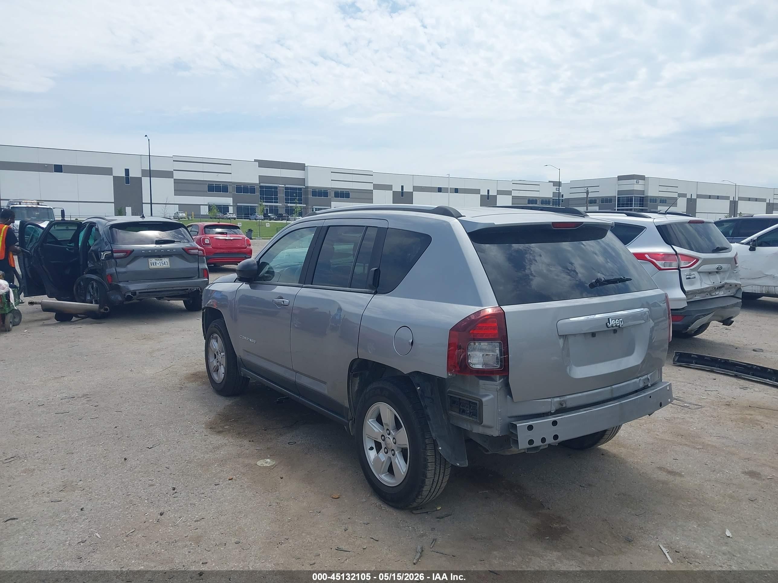 2015 Jeep Compass Sport Silver vin: 1C4NJCBA6FD418526