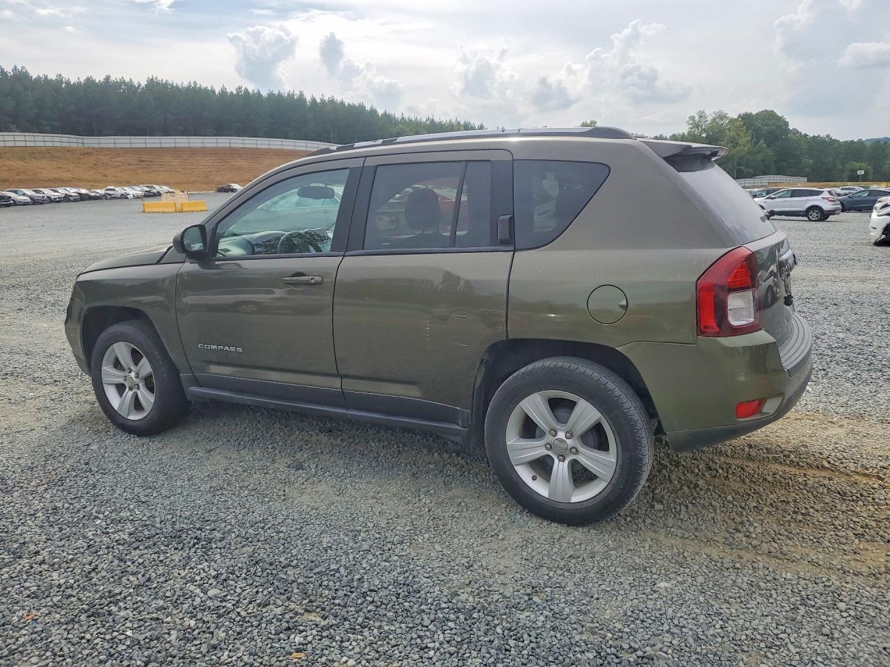 2016 Jeep Compass Sport Green vin: 1C4NJCBA6GD574034