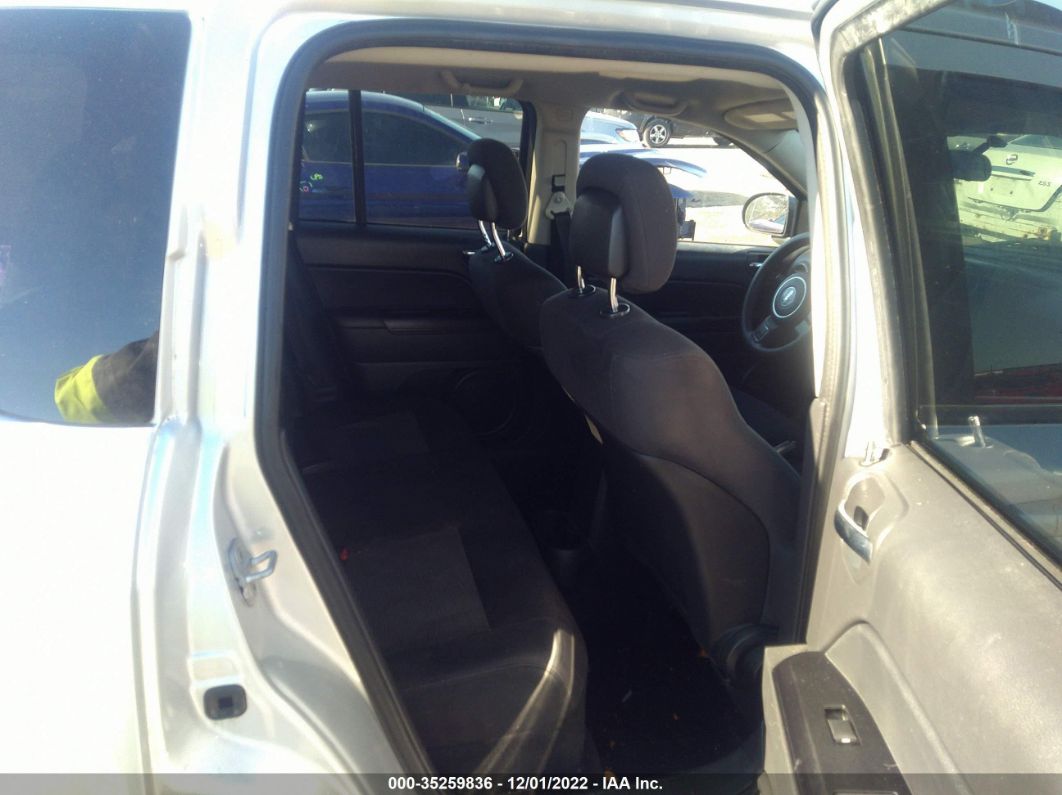 2012 Jeep Compass Sport Silver vin: 1C4NJCBA7CD610548
