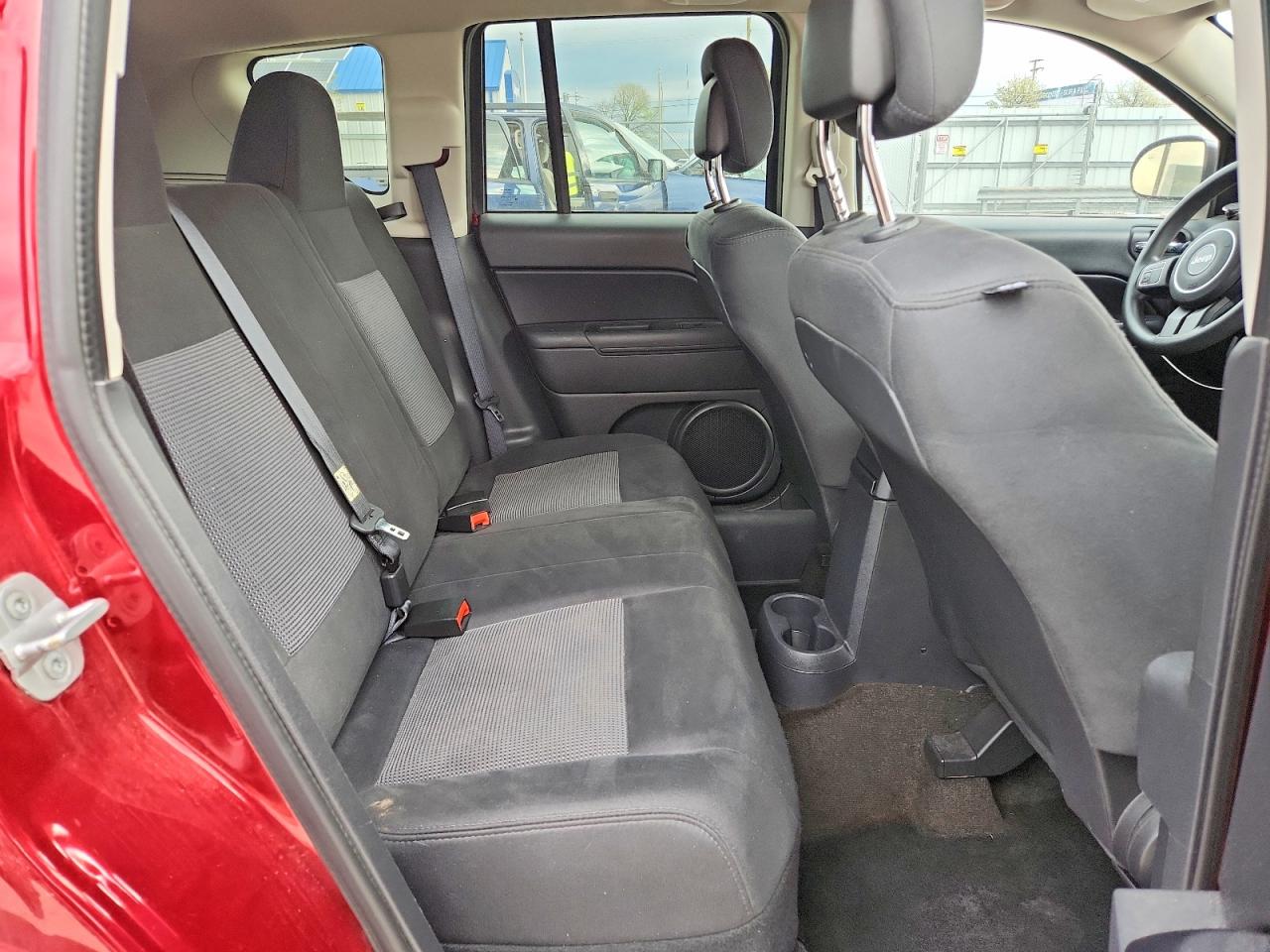 2014 Jeep Compass Sport Burgundy vin: 1C4NJCBA7ED508153